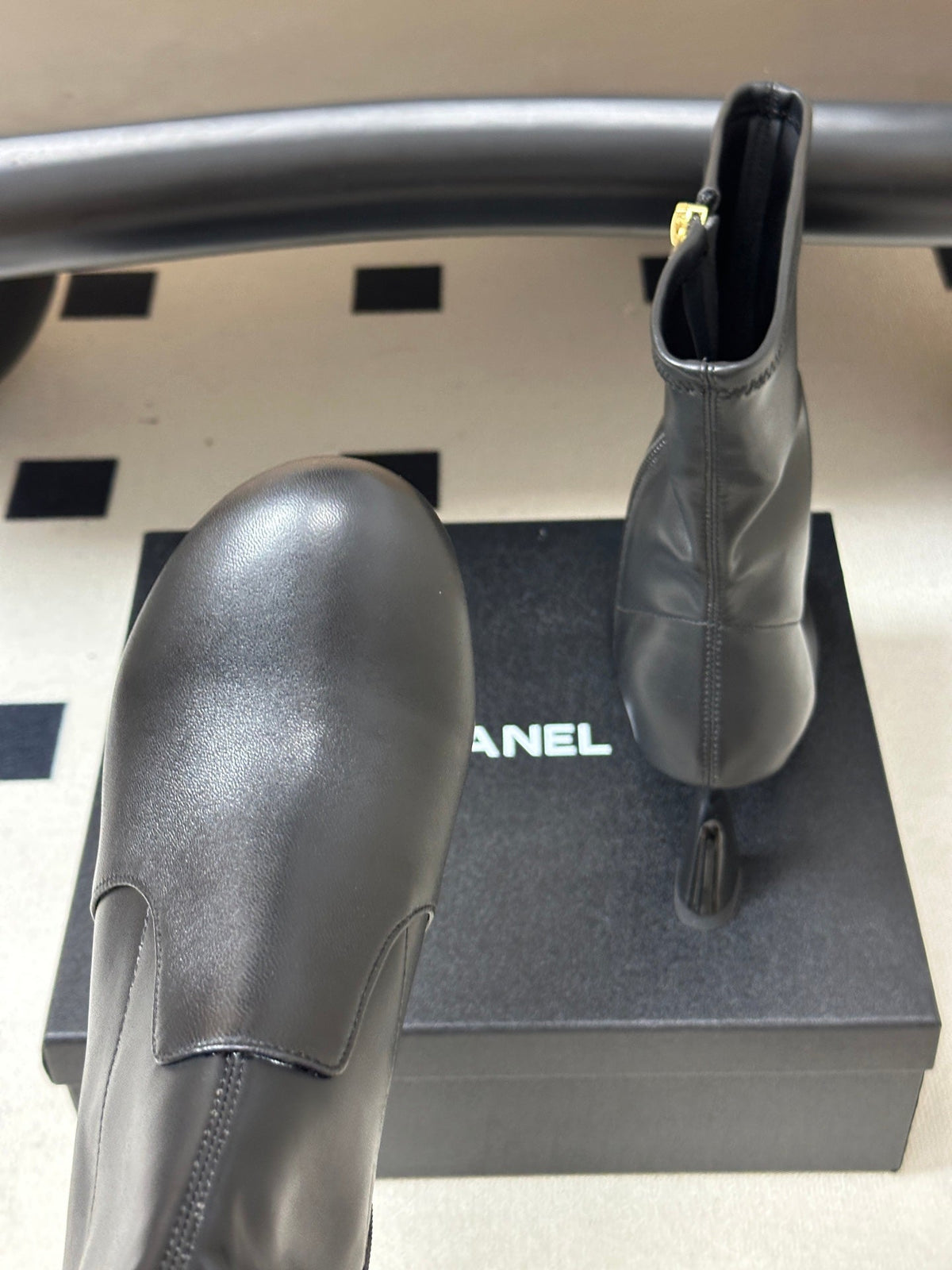 Chanel 2026 Round Toe Ankle Boots 95mm Leather 185662