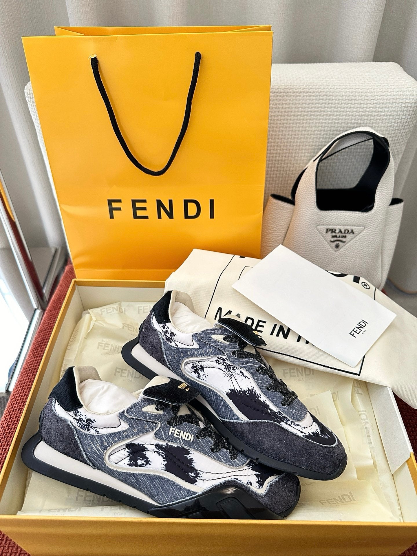 Fendi 2025 Wave Pulse Sneaker Black Gray Suede Cowhide 562136