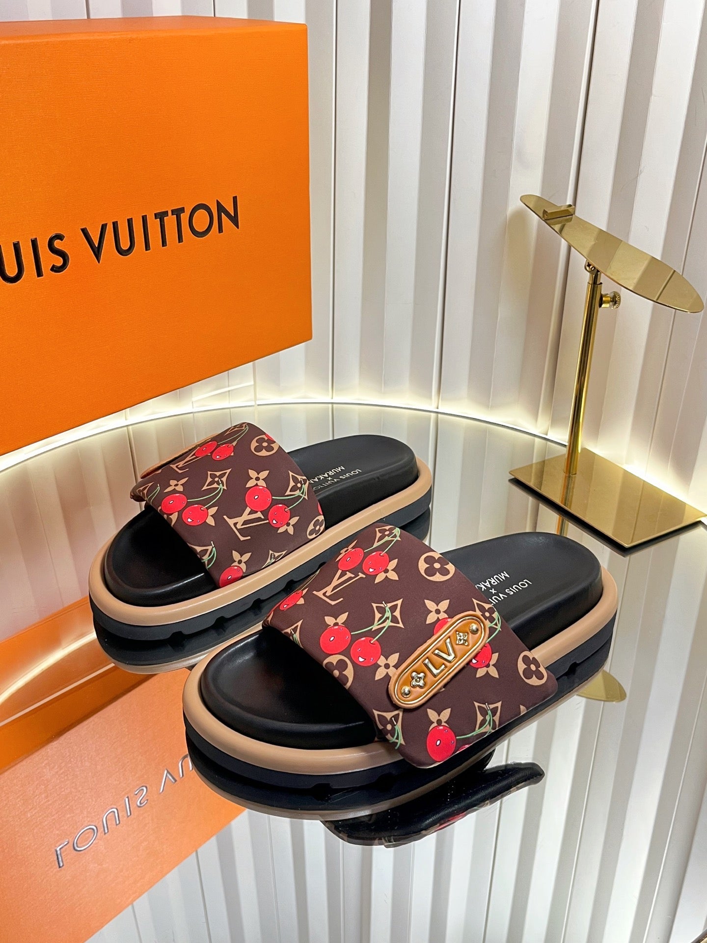 LV 26s Slippers Black Brown Red Fabric Sheepskin 616349