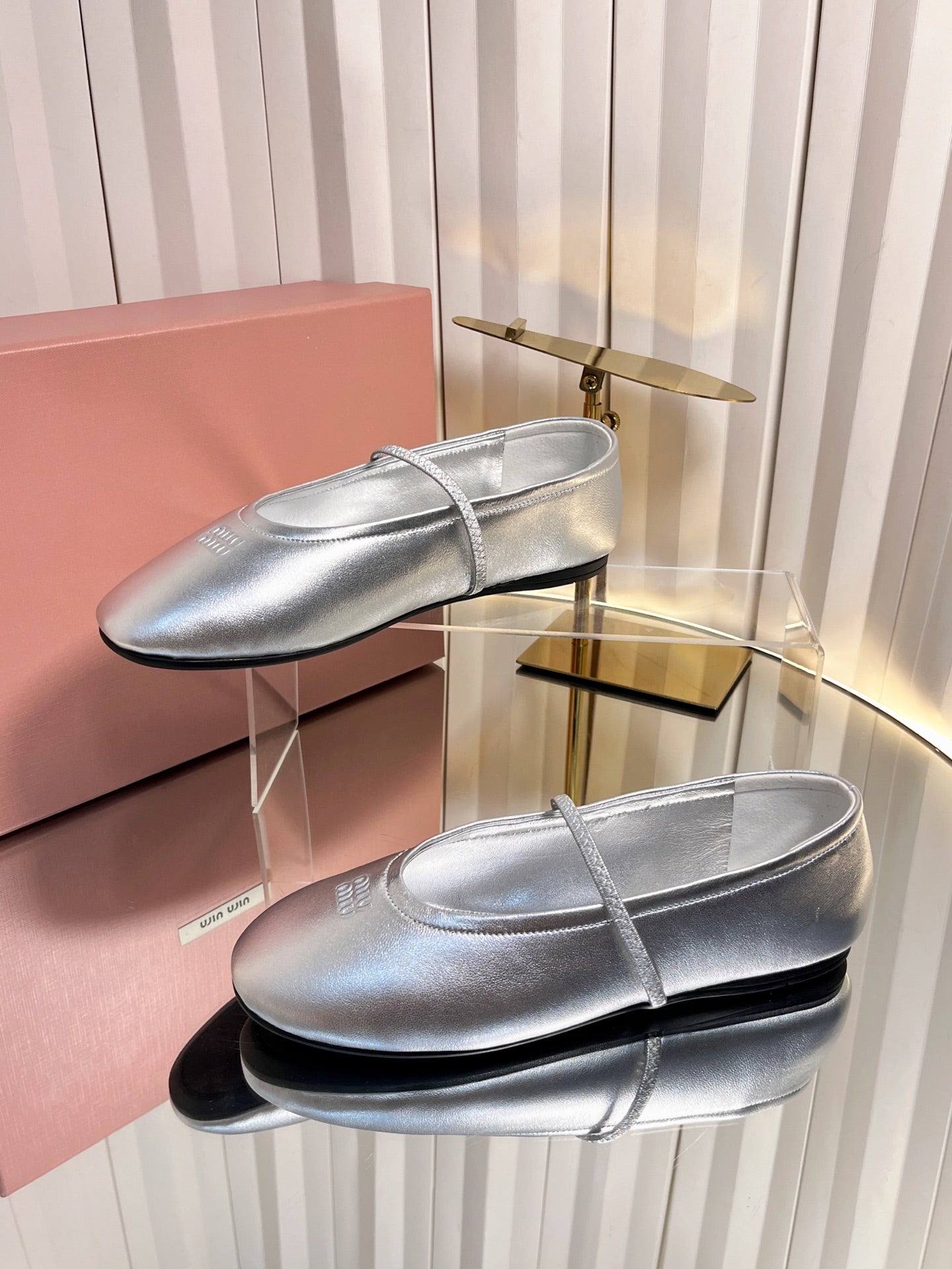 Miu Miu 2026 Strap Ballet Flats Leather 979169