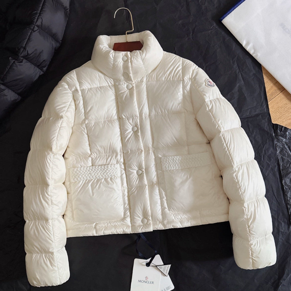 Moncler 2025 Jarcieu Jacket White Nylon Down