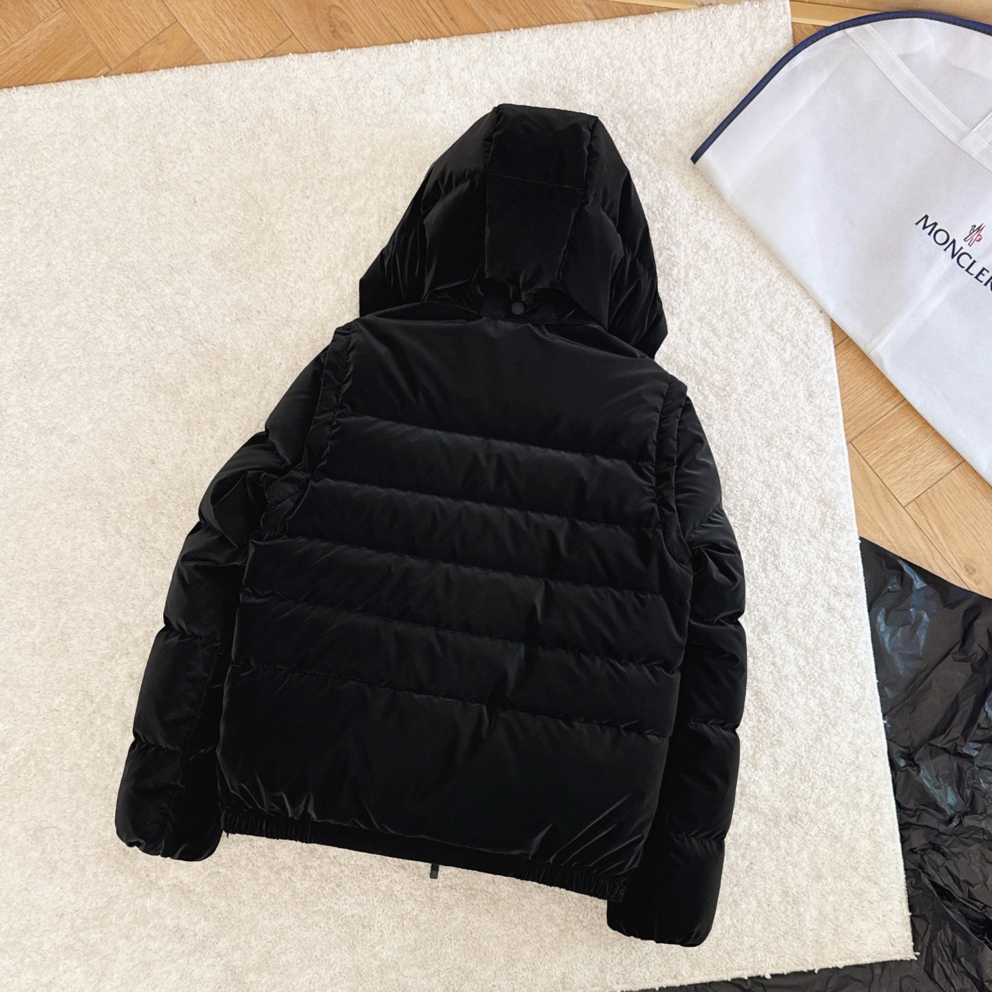 Moncler 2025 Allymes 2-in-1 Down Jacket Black Fabric Down