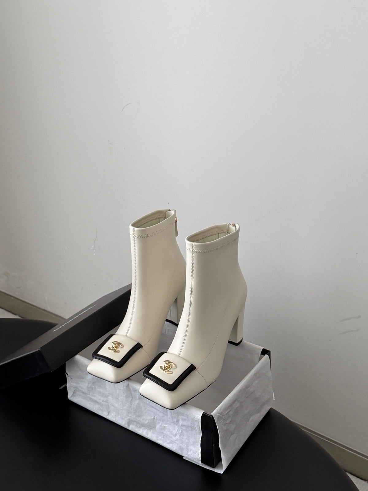 Chanel 2026 Square Toe Ankle Boots 80mm Suede Leather 127924