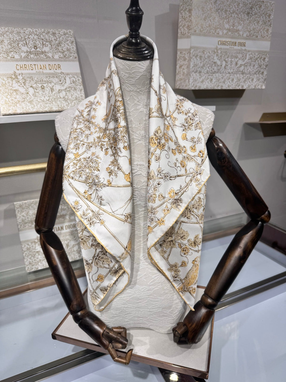 Dior 2026 Jardin D-Etoile Scarf 90cm White Mix Yellow Silk 203386