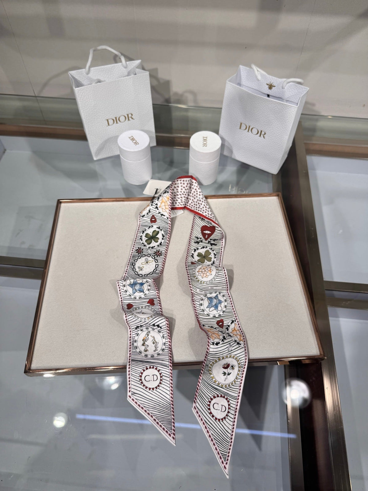 Dior 2026 Le Monde Mitzah Scarf 100cm White Mix Red Silk 203876