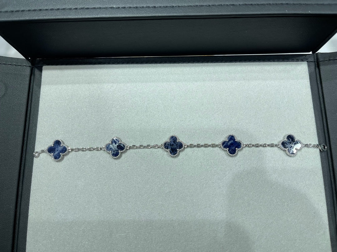 VCA Clover Deep Blue 5 Motifs Sliver Bracelet