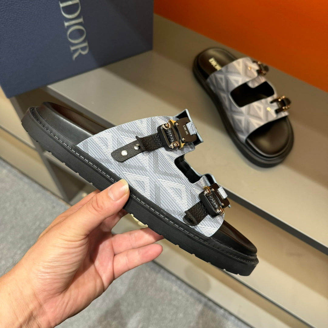 CD DOUBLE H-TOWN SANDAL PALE GRAY CALFSKIN