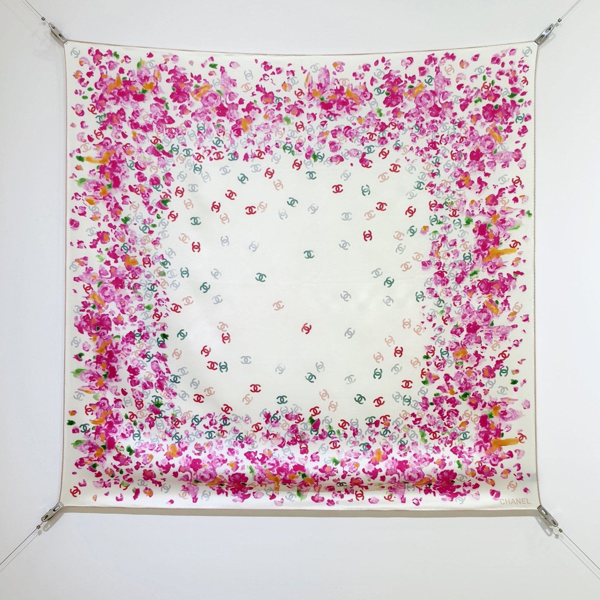 CC 25 Scarf 90CM In White Pink Colorful Cashmere 293050