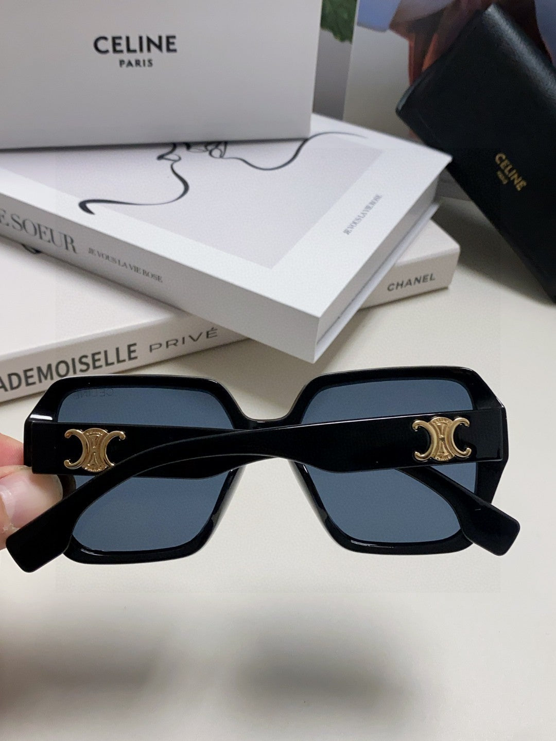 TRIOMPHE SUNGLASSES 552772 IN BLACK ACETATE