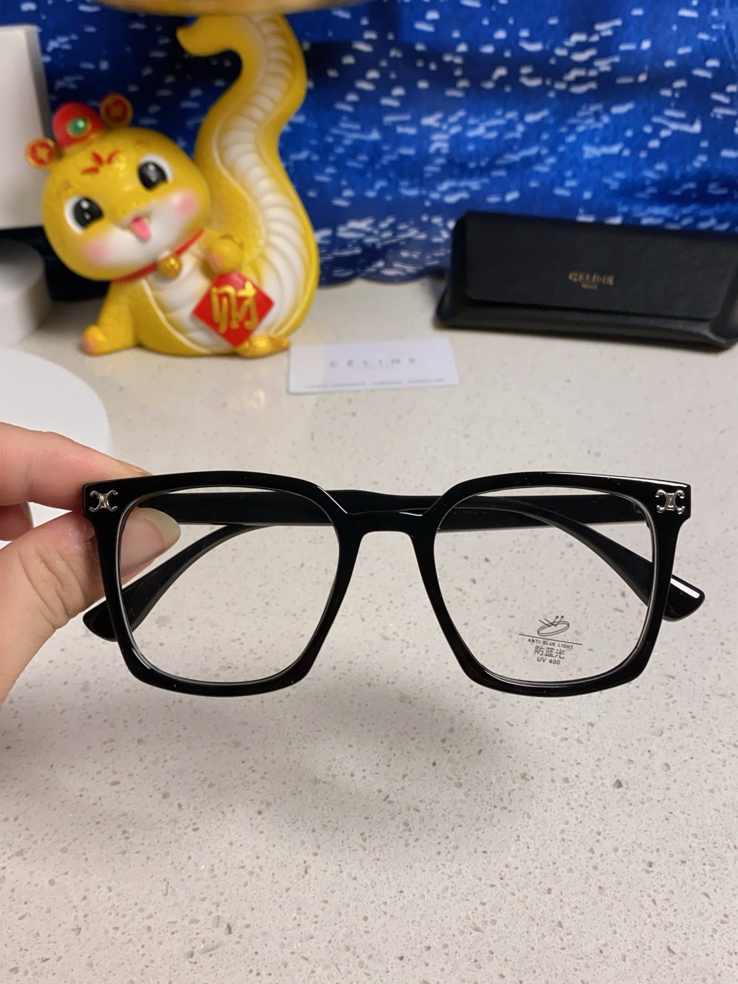 TRIOMPHE SUNGLASSES 563256 IN BLACK ACETATE