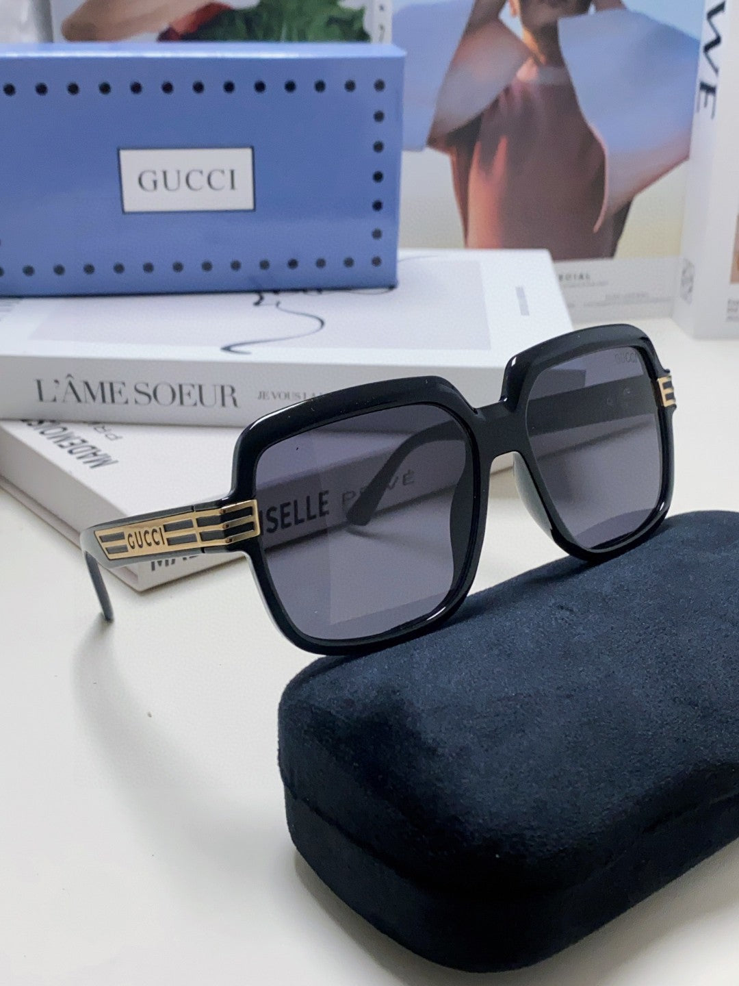 SQUARE FRAME SUNGLASSES 570231 IN ACETATE AND METAL