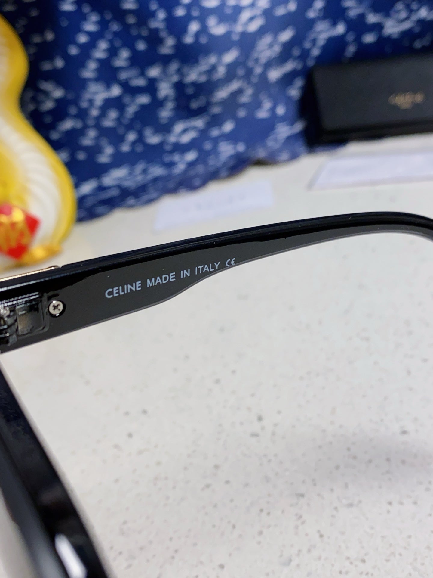 TRIOMPHE SUNGLASSES 548637 IN BLACK ACETATE