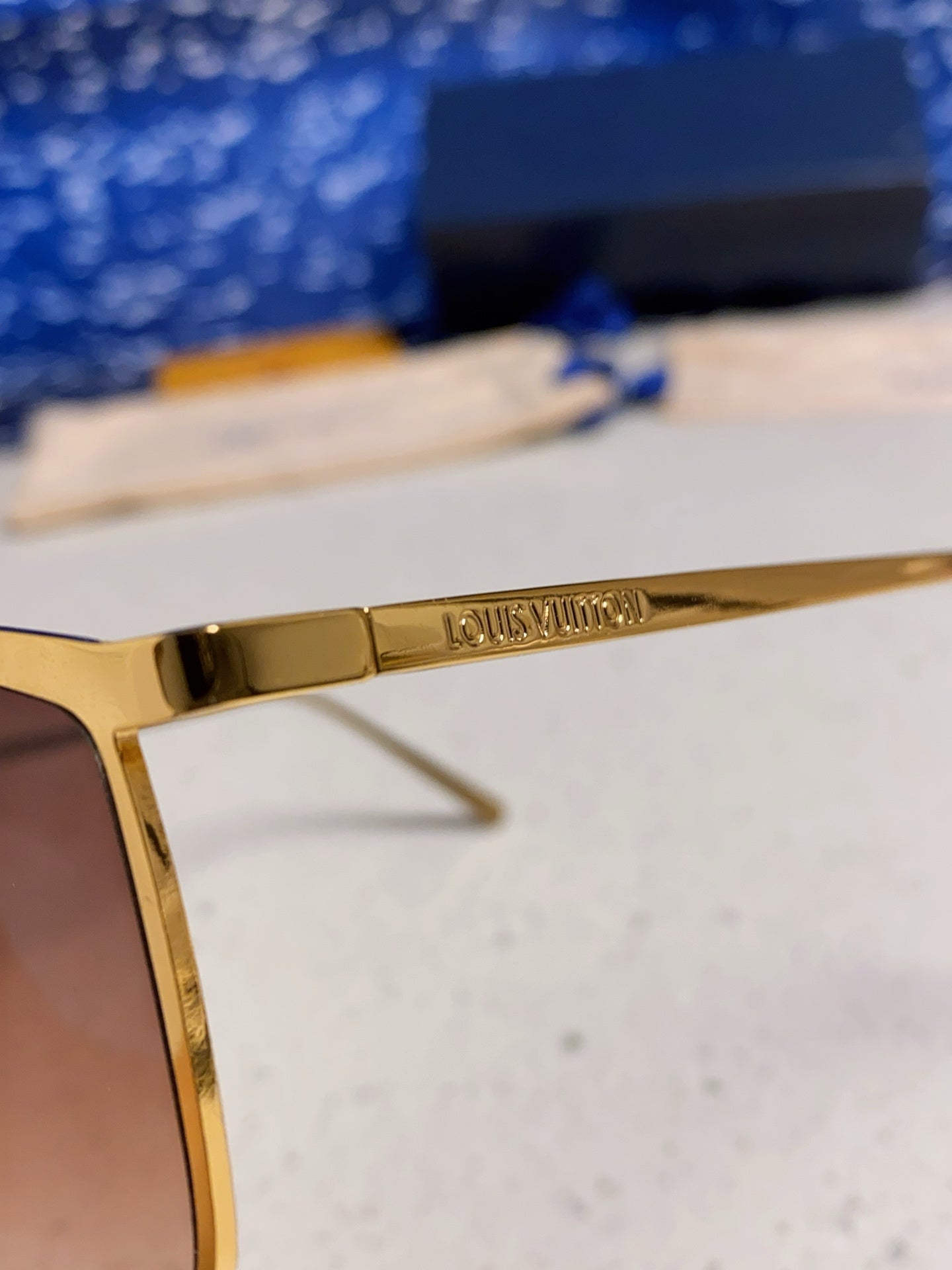 GOLDEN MASK SUNGLASSES 582733 IN GOLD METAL BROWN SMOKE LENSES