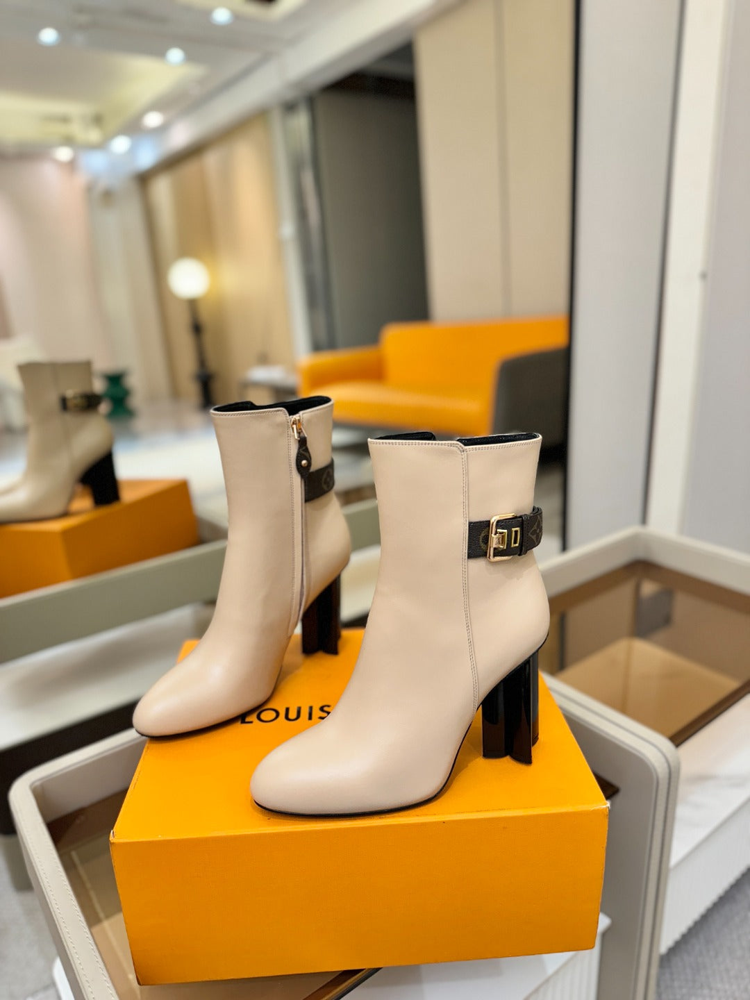 LV 25 Runway Ankle Boots 100 Beige Calfskin Mix Belt 573871