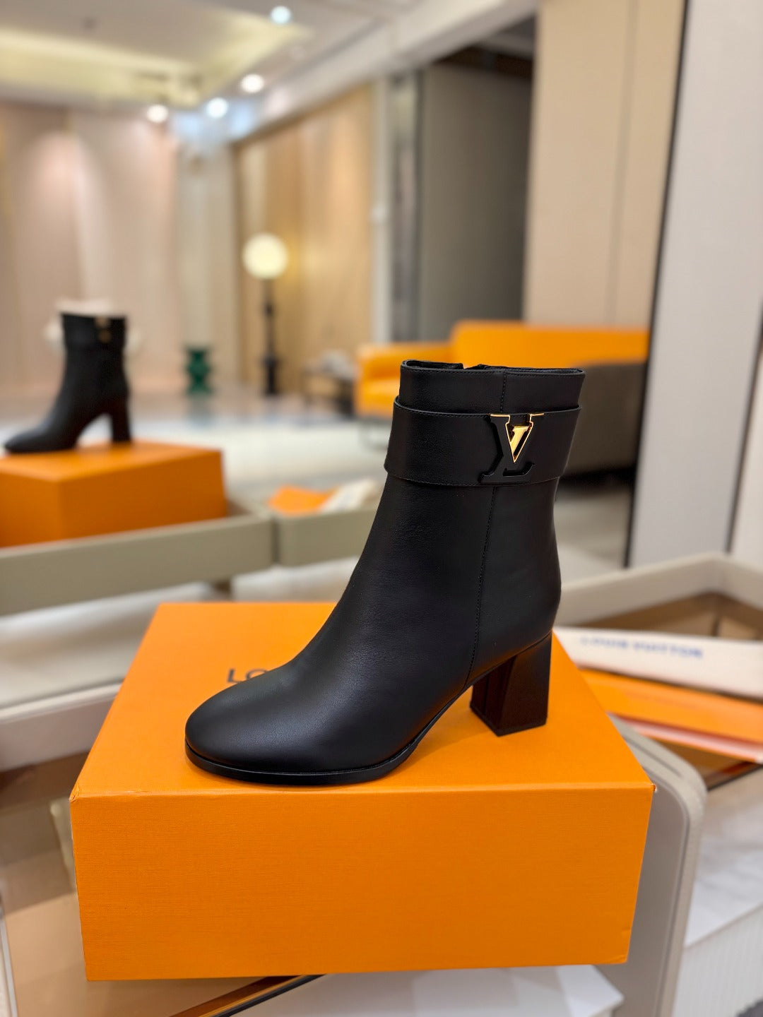 LV Ankle Boots 75 Black Sheepskin 573727