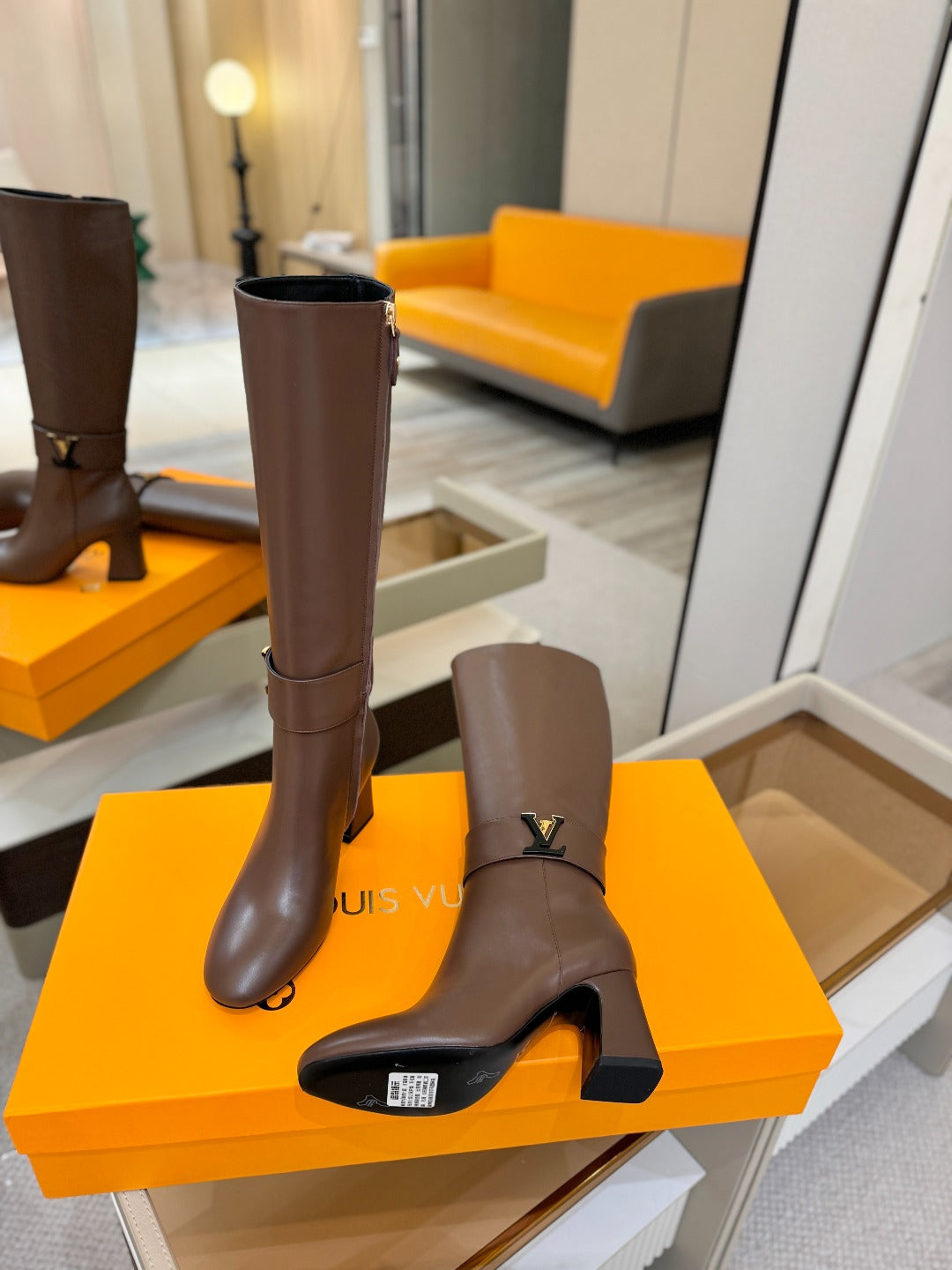 LV 25 Long Boots 75 Brown Sheepskin 573741