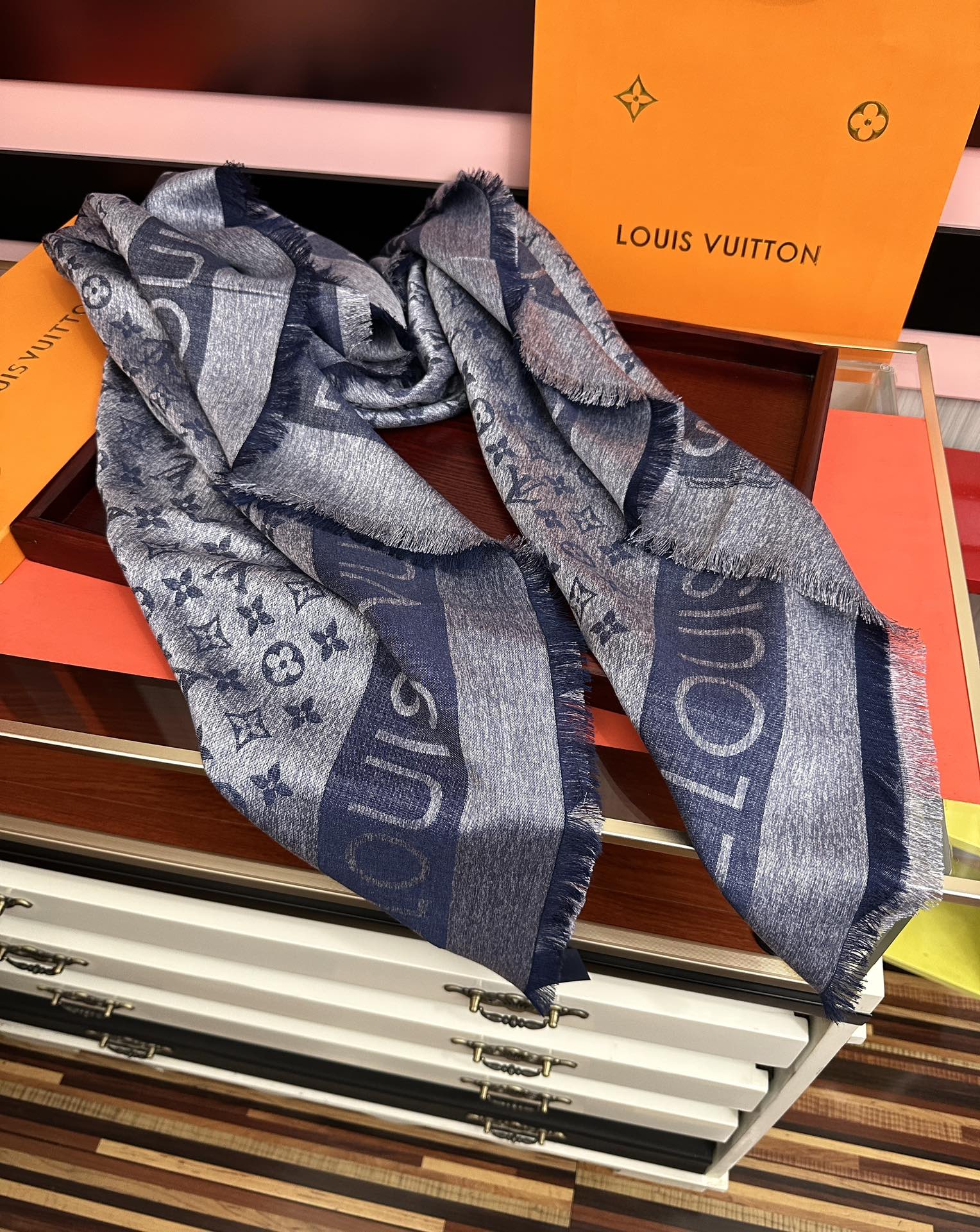LV  Long Scarf 140cm Navy Blue Cashmere 967311