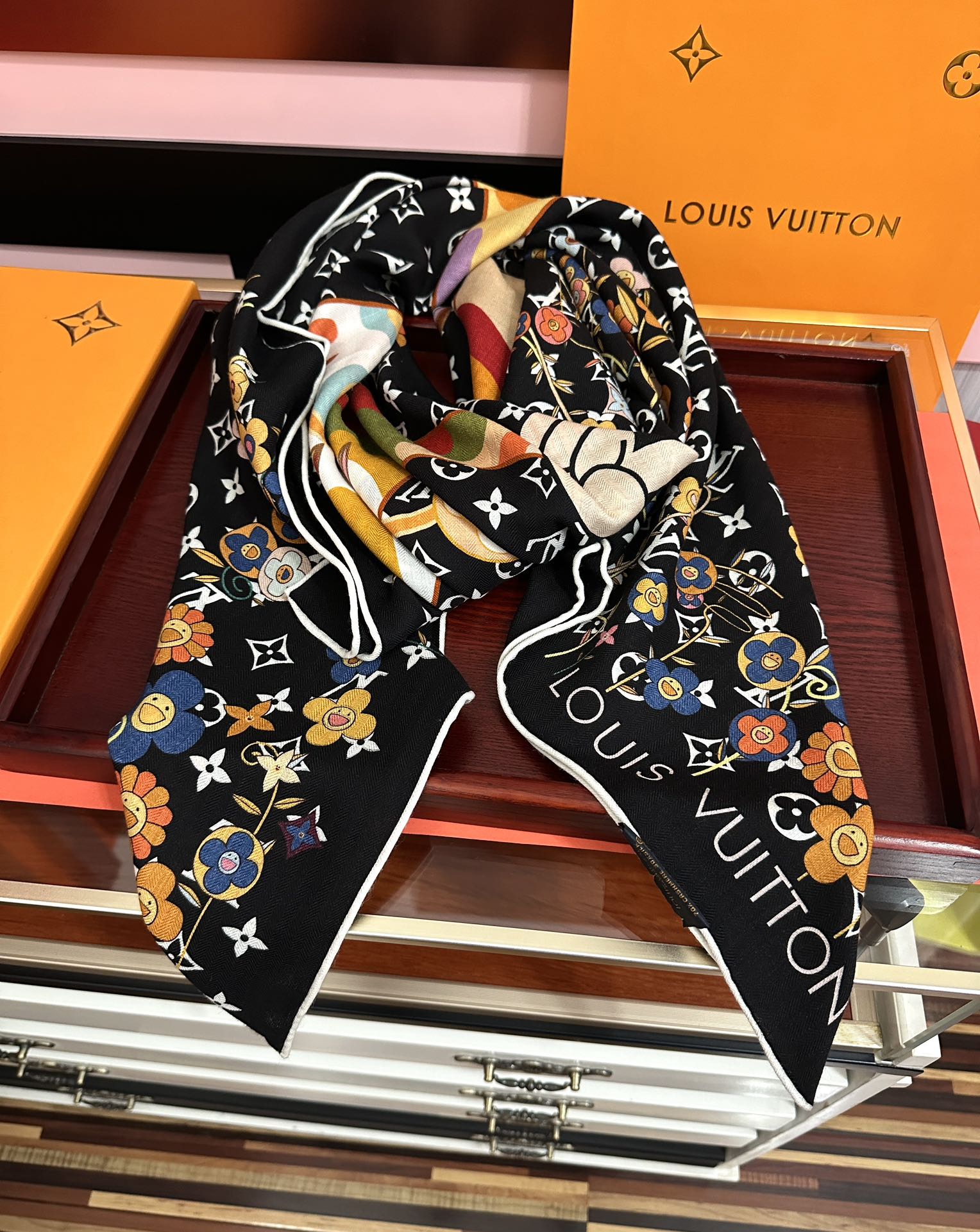 LV Double-Sided 140cm Black Colorful Silk Cashmere 967343