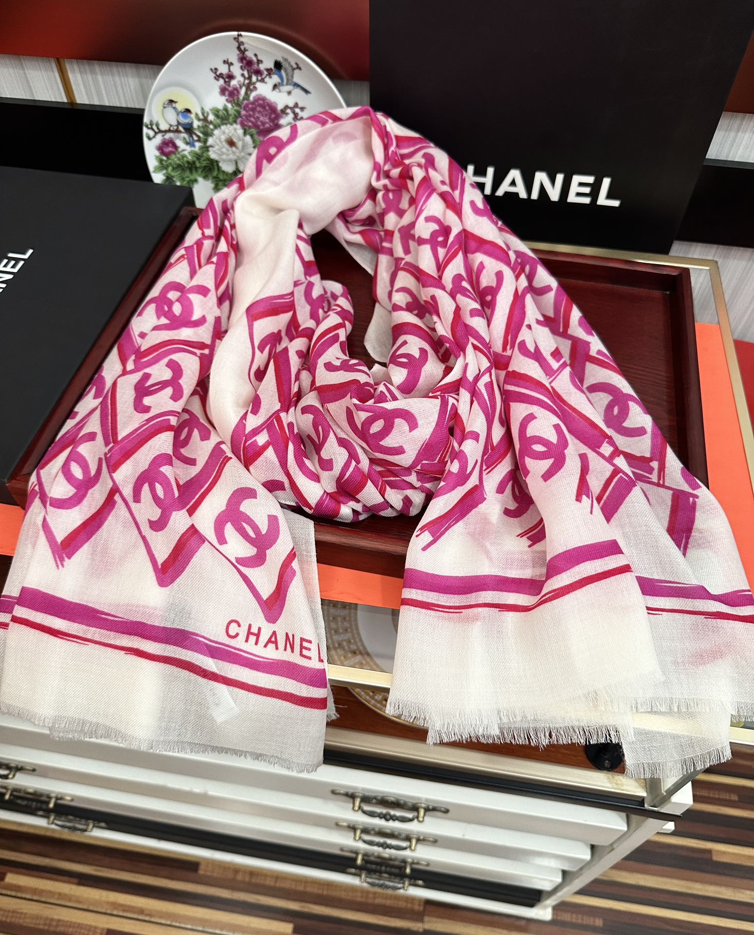 LV Latest Style 200cm White Pink Cashmere 970873
