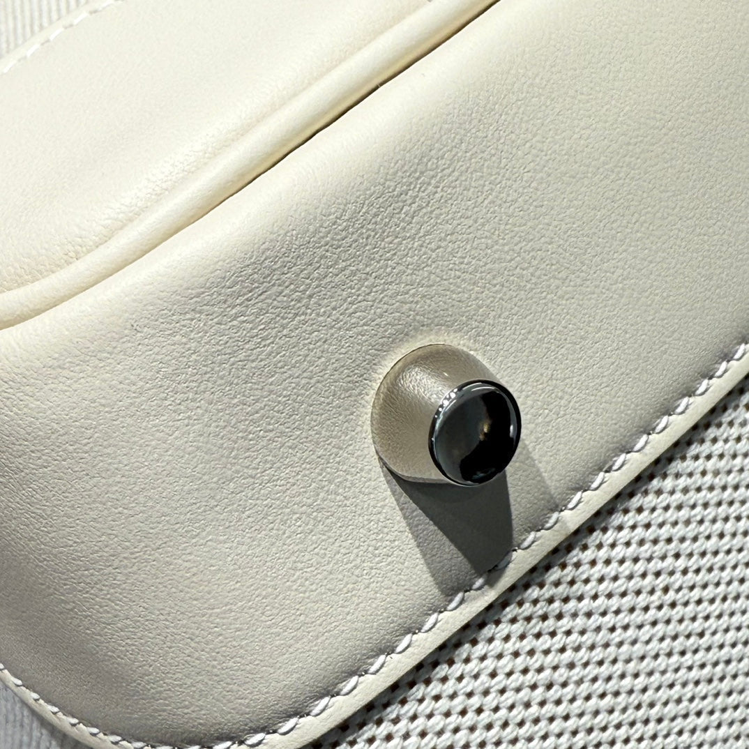 HM Birkin 30 Milkshake White Canvas with Swift Leather Silver Hardware 237310