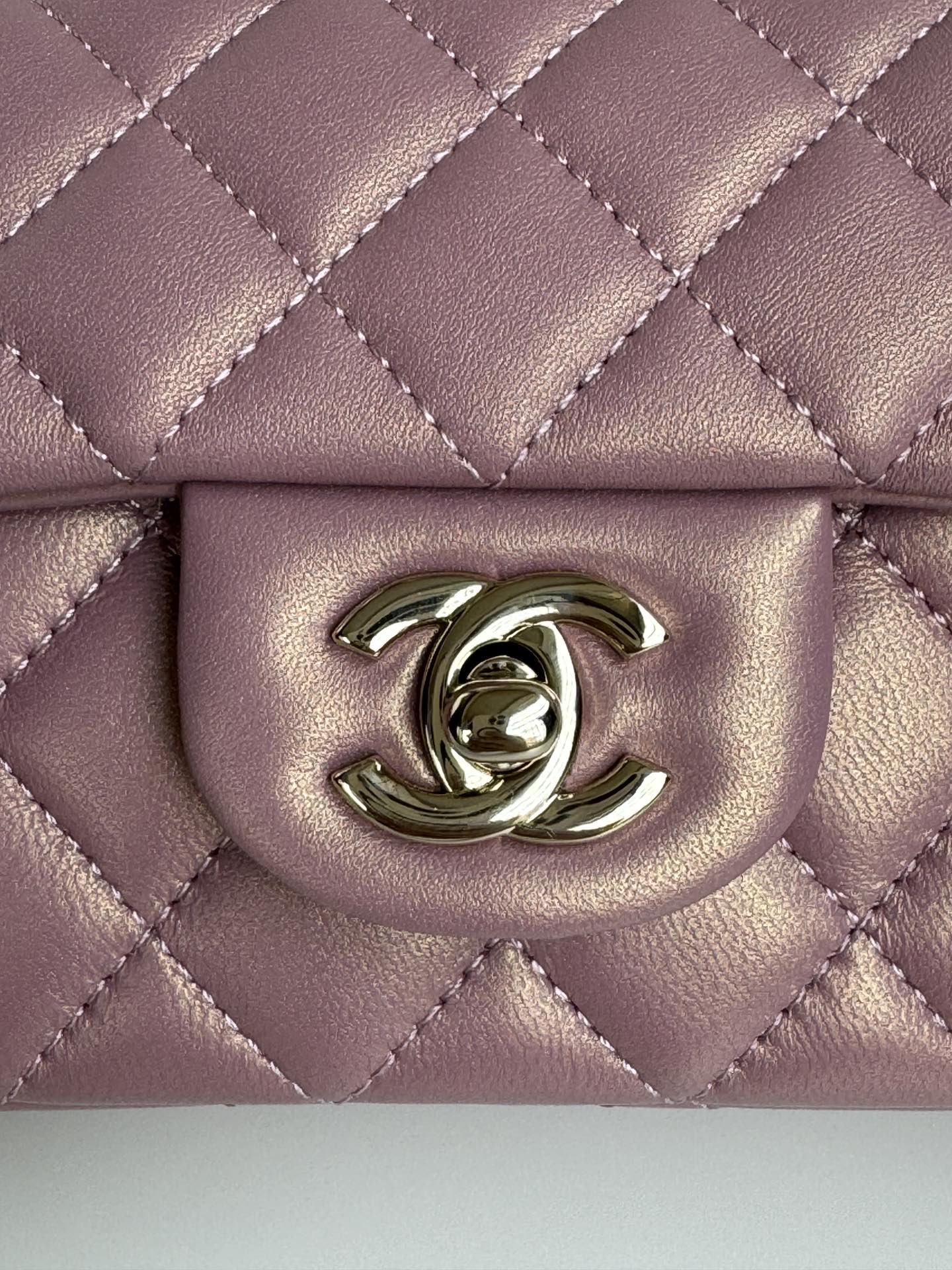 24c mini flap bag 20cm with top handle pink violet calfskin