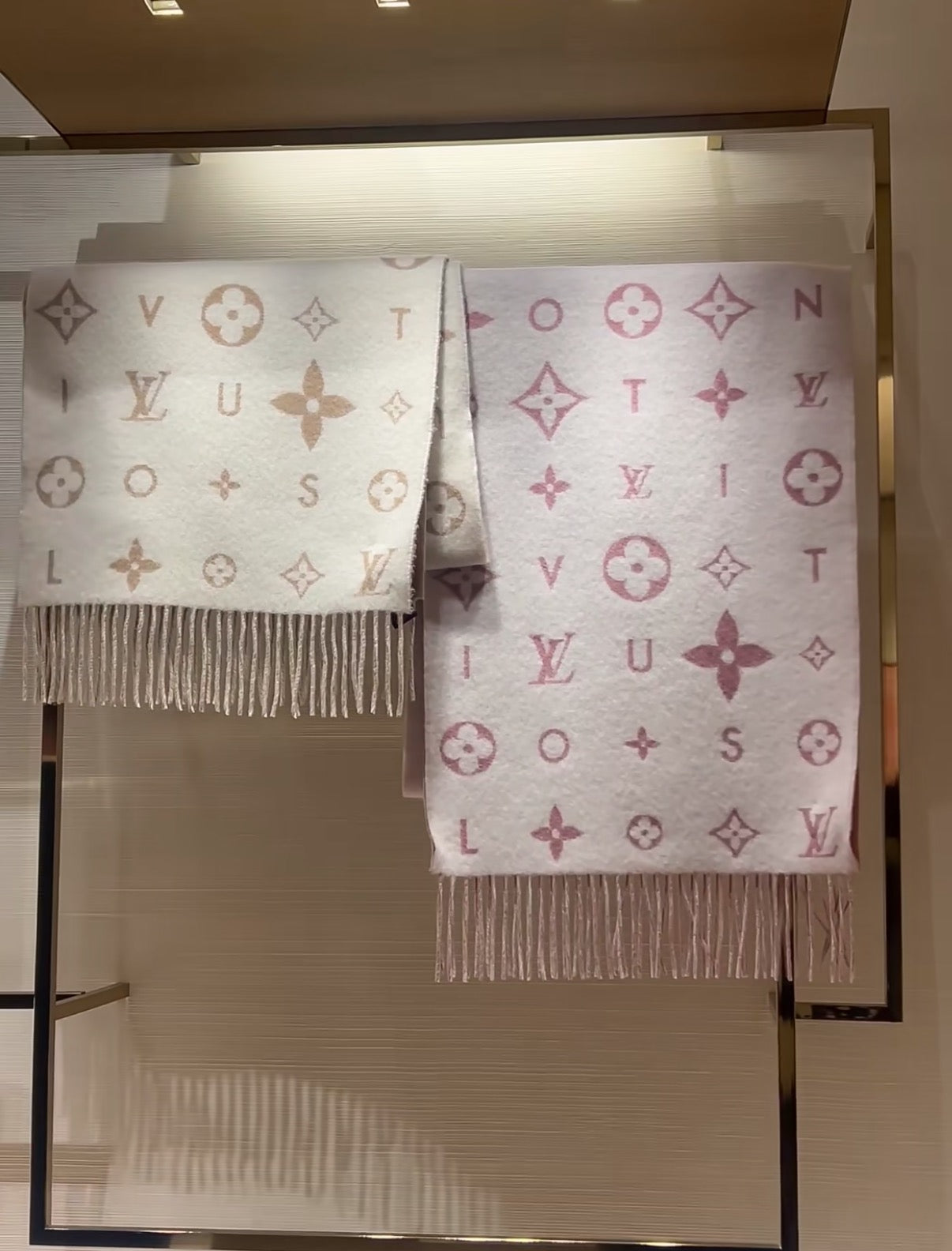 LV Reykjavik Scarf 220cm Pink Light Brown Cashmere 967213