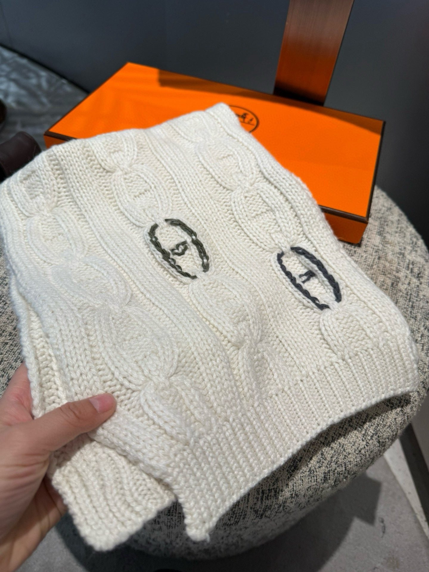 HM Cable Knit Scarf 170CM Ivory Hand-Woven 969372