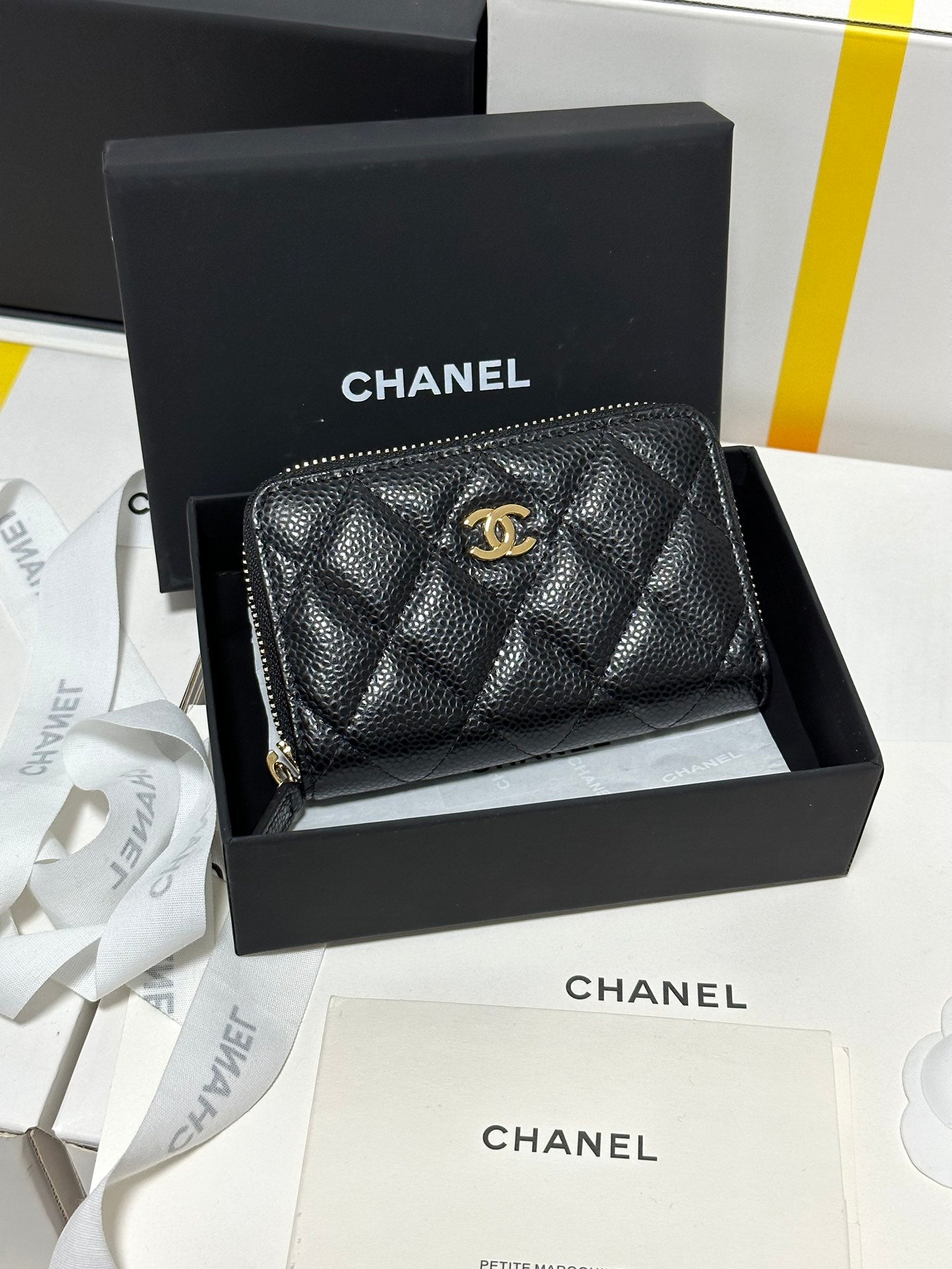 CC Classic Zipped Coin Purse Black  Quilted Caviar Gold Buckle 243691