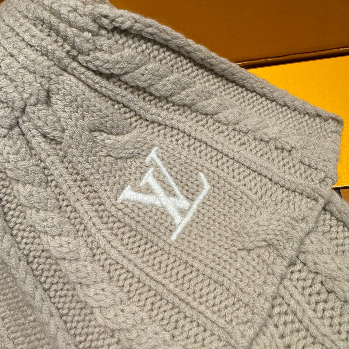 LV Freeze  Scarf 135cm Light Beige Wool 969351