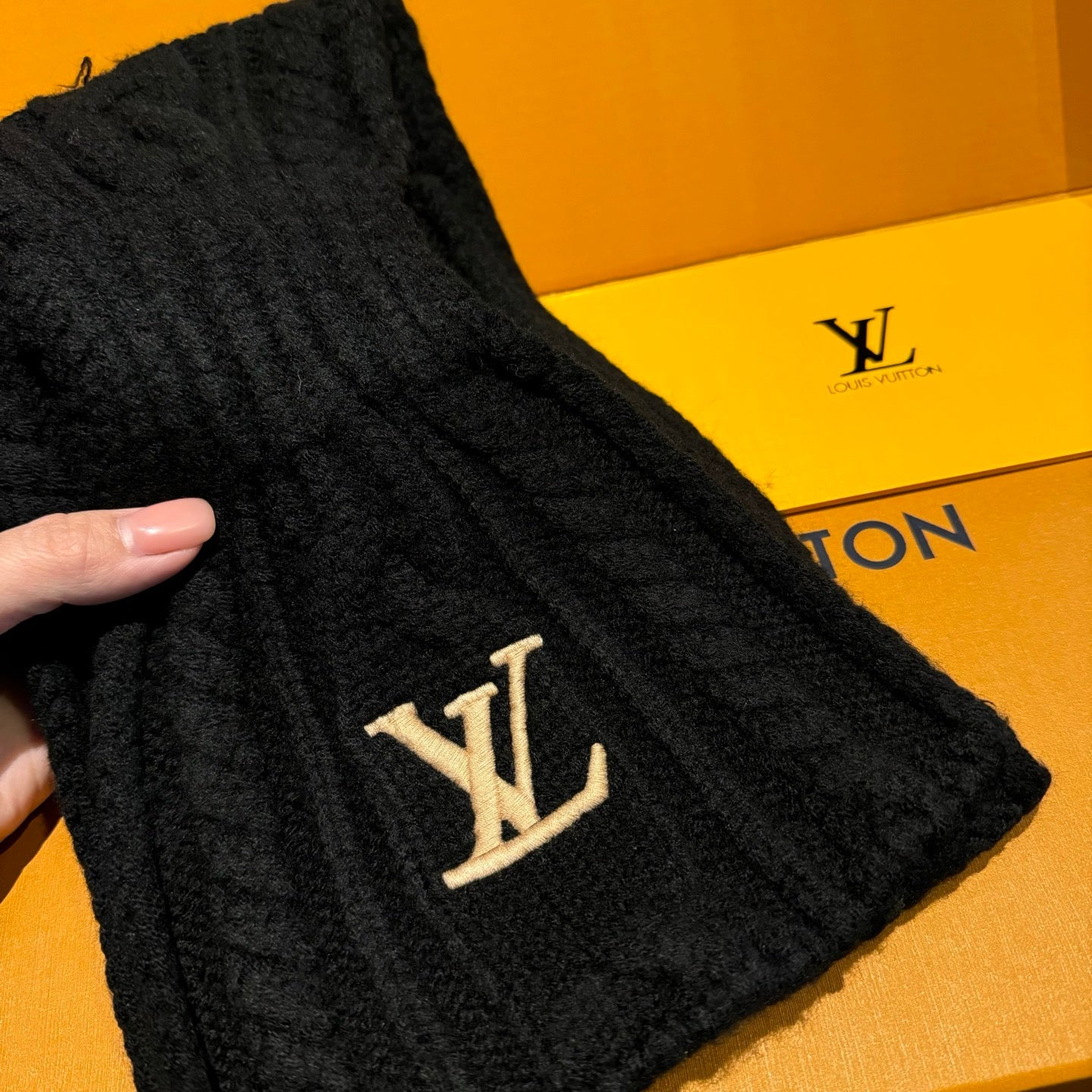 LV Freeze  Scarf 135cm Black Wool 969352