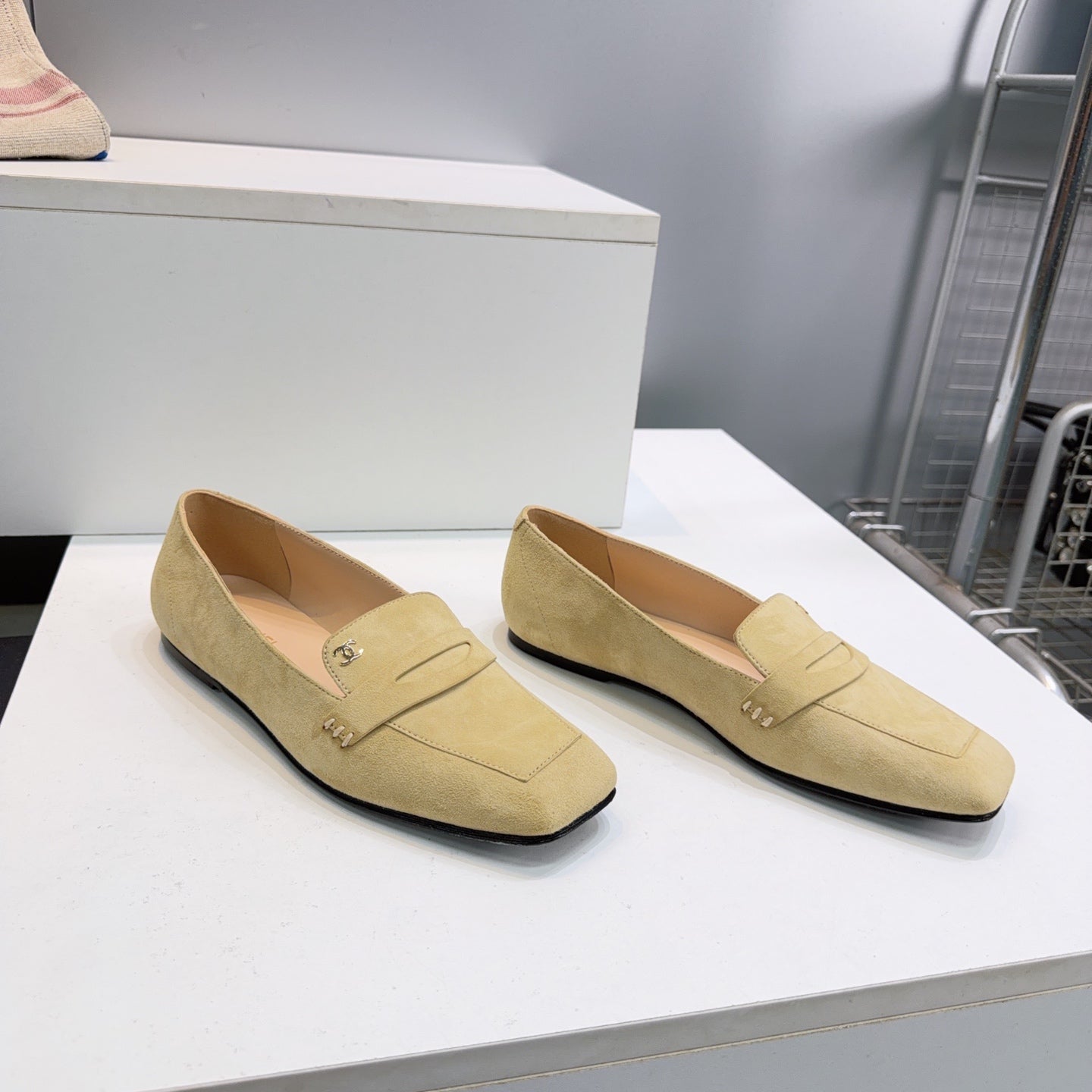 Chanel 2026 Shoe Suede Glossy Cowhide 942752