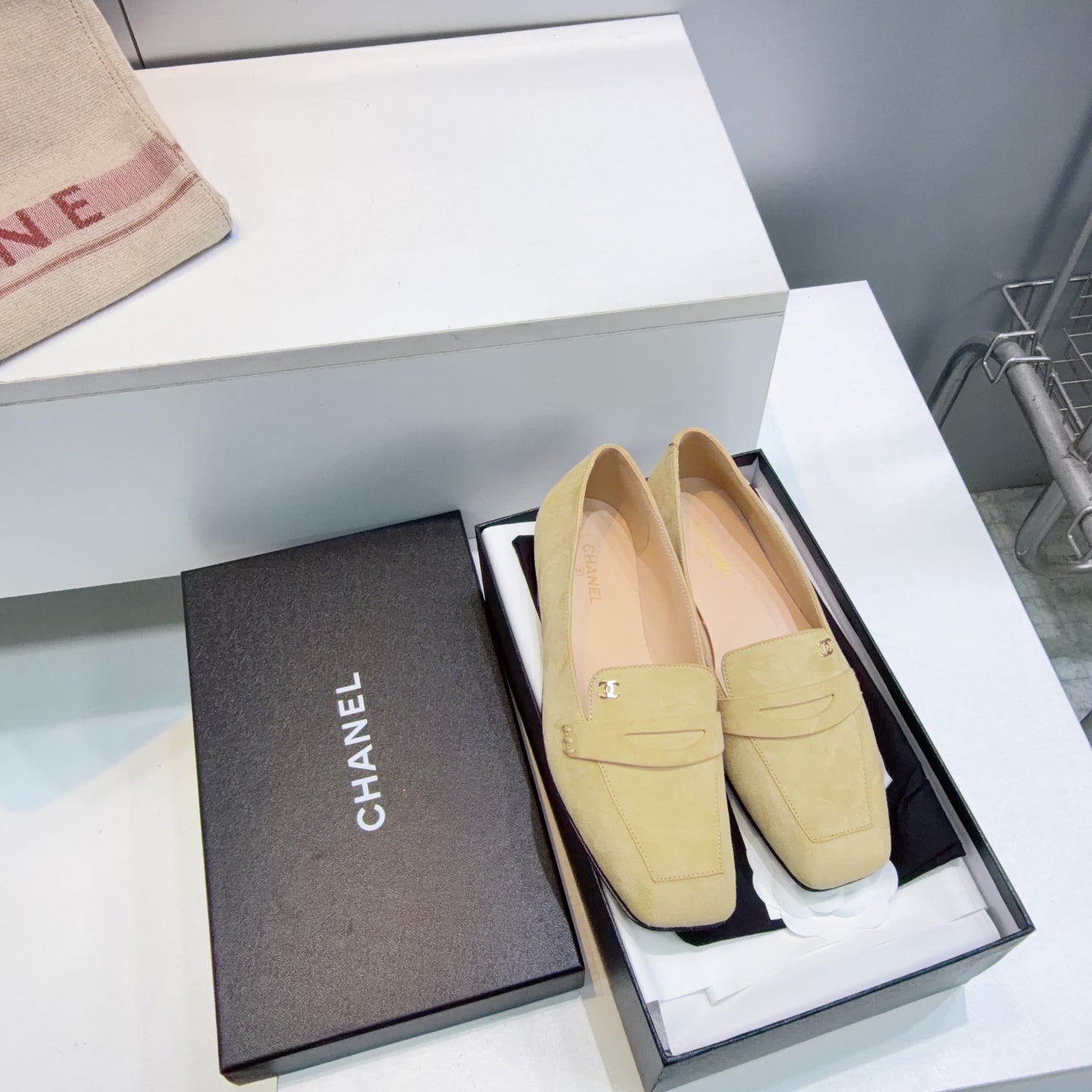 Chanel 2026 Shoe Suede Glossy Cowhide 942752