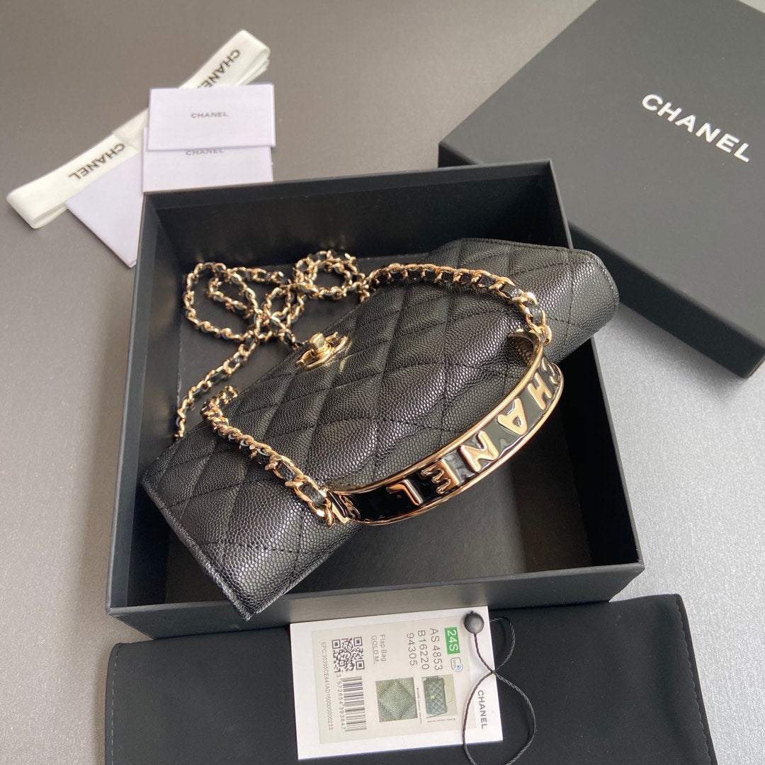 CC Woc 20cm Top Handle Black Grained Calfskin