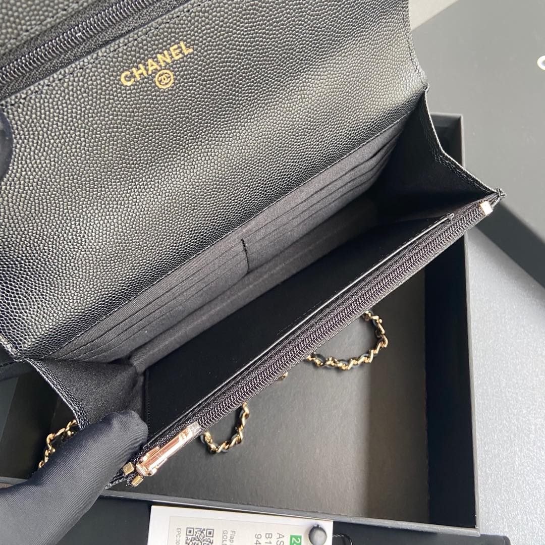 CC Woc 20cm Top Handle Black Grained Calfskin