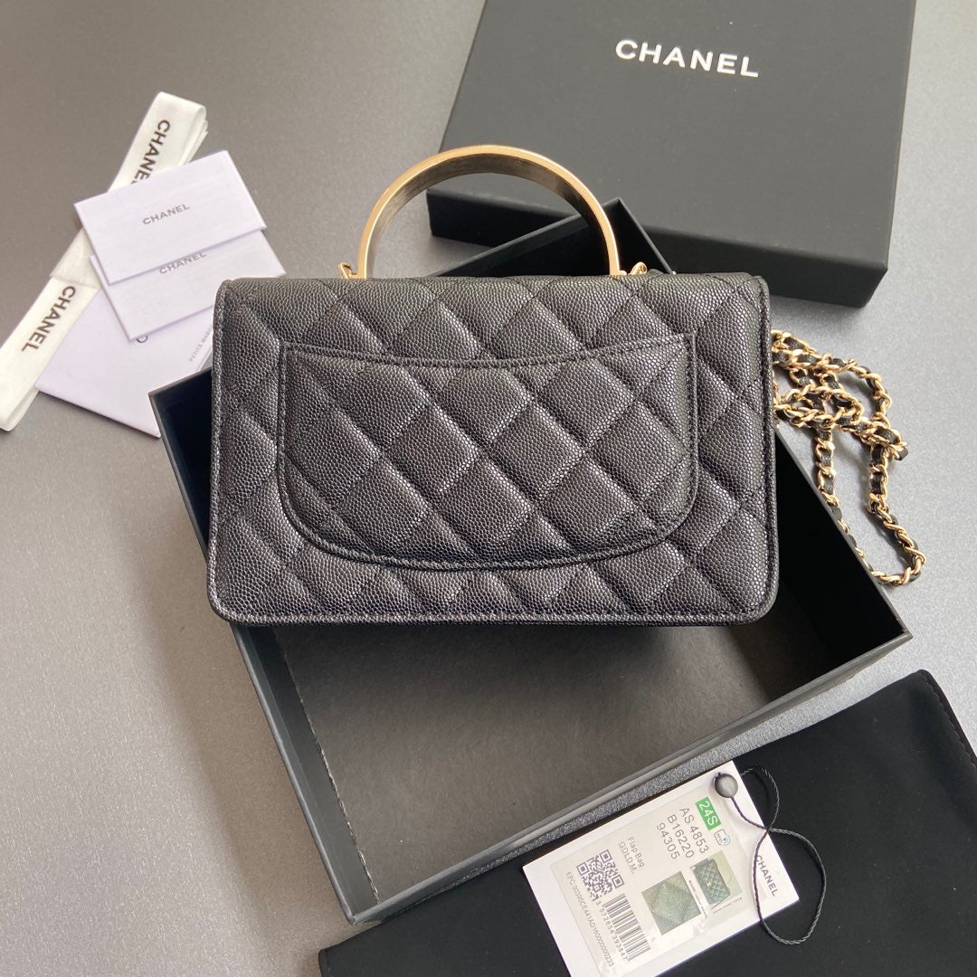 CC Woc 20cm Top Handle Black Grained Calfskin