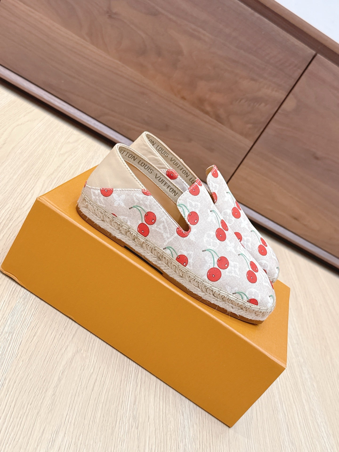 LV 26ss Loafers Ivory Red Monogram Denim 656960