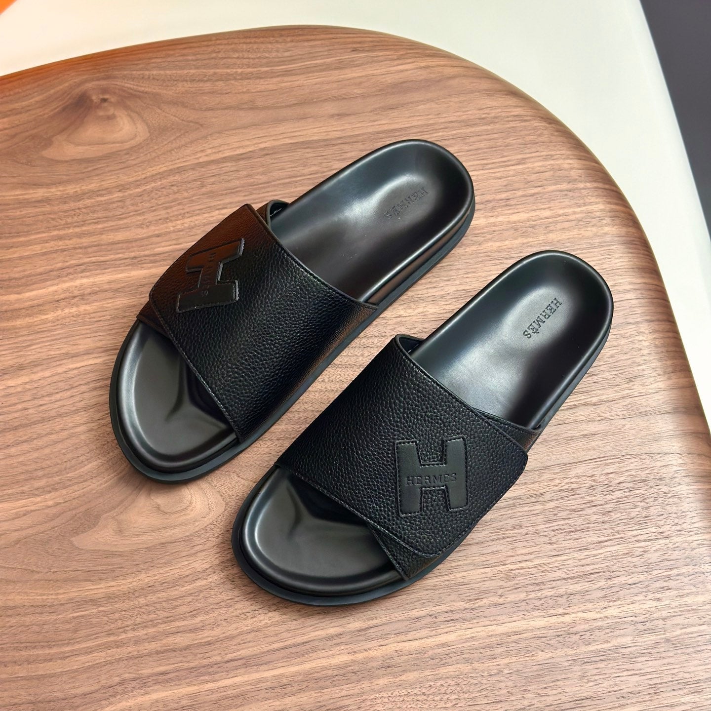 HM Men's Slide Black Cowhide