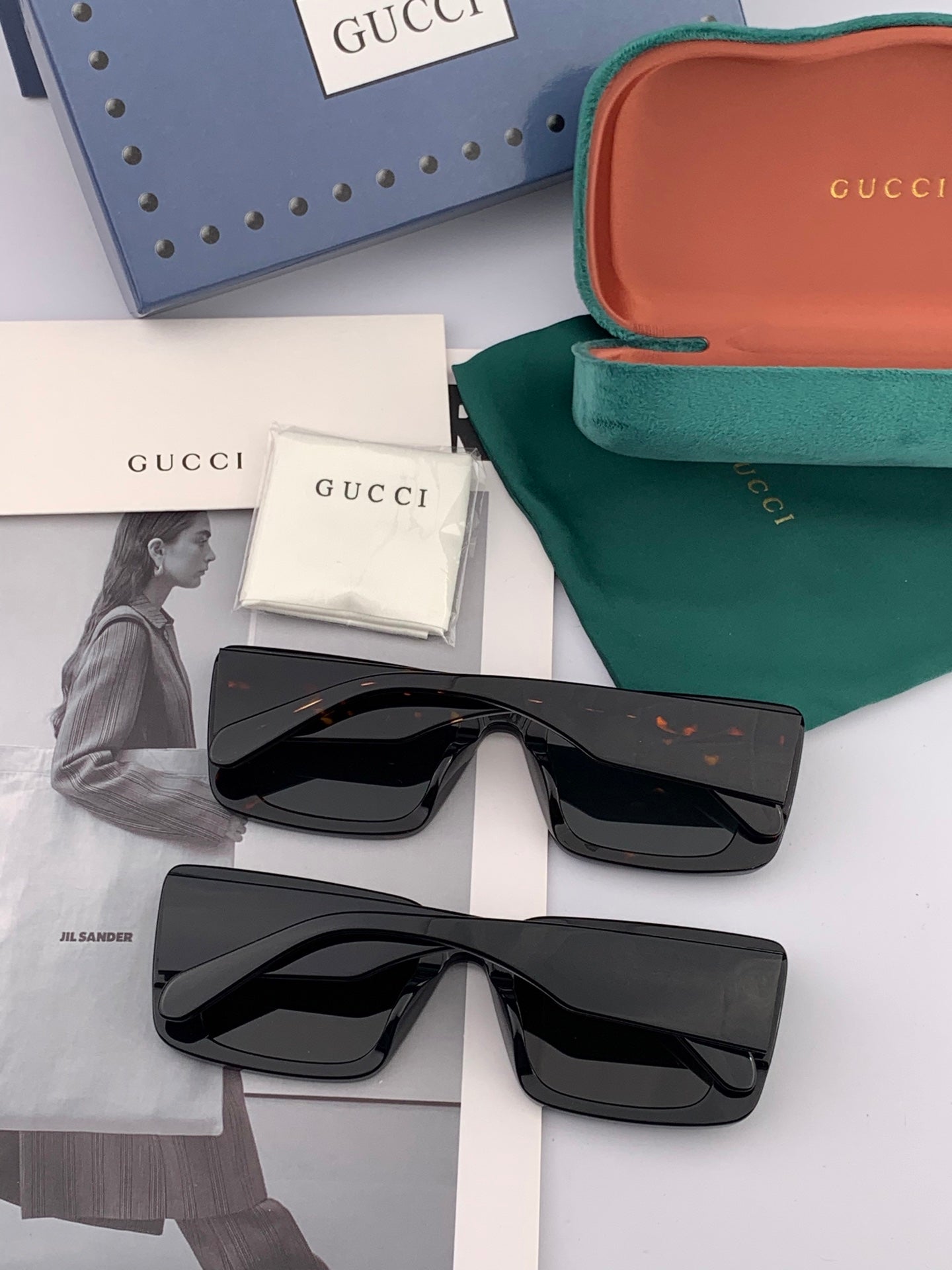 CHUNKY RECTANGULAR FRAME SUNGLASSES G204 IN ACETATE