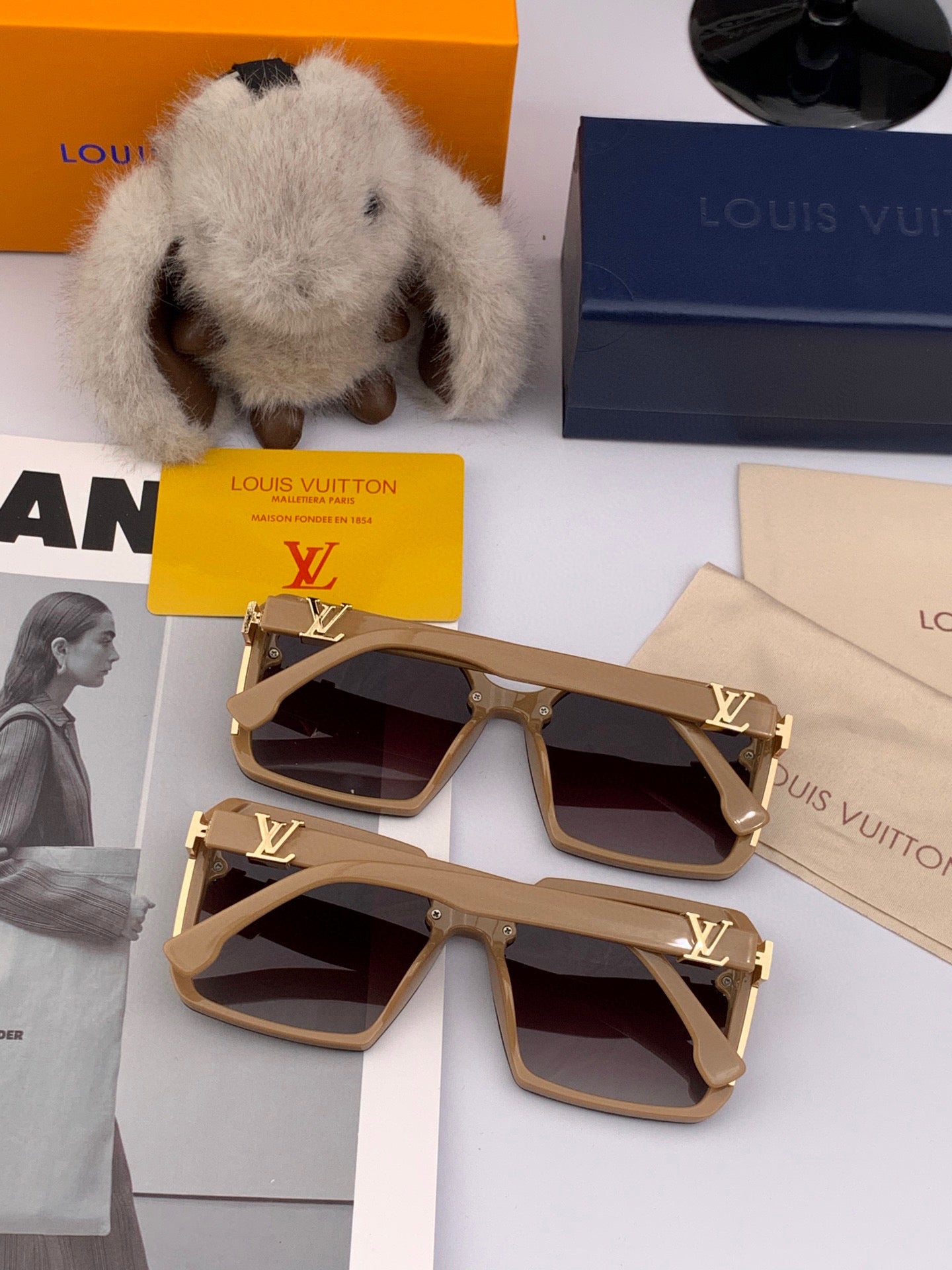 SQUARE SUNGLASSES L8148 IN ACETATE