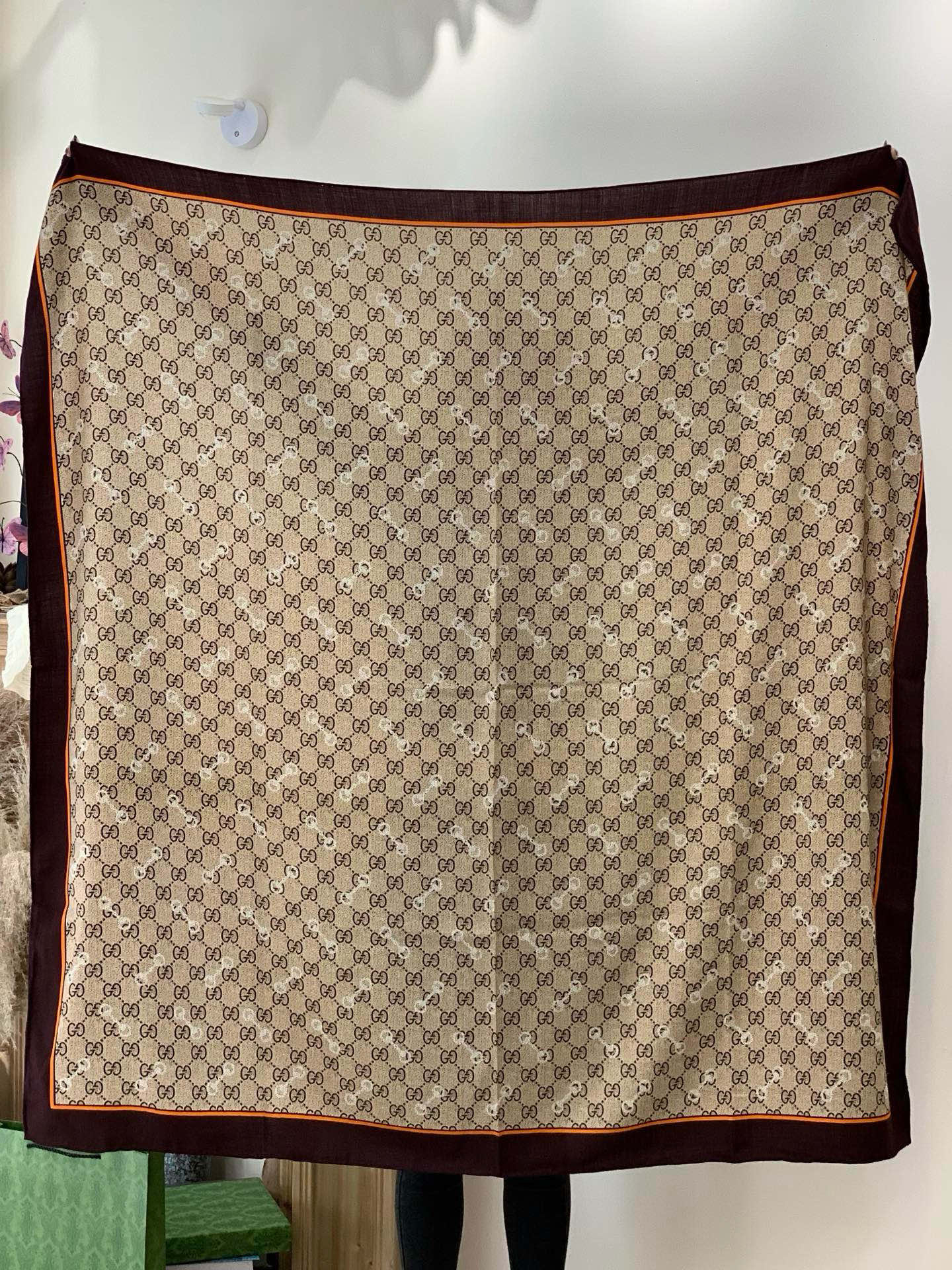 GG Classic 135CM Beige Brown Cashmere 287697