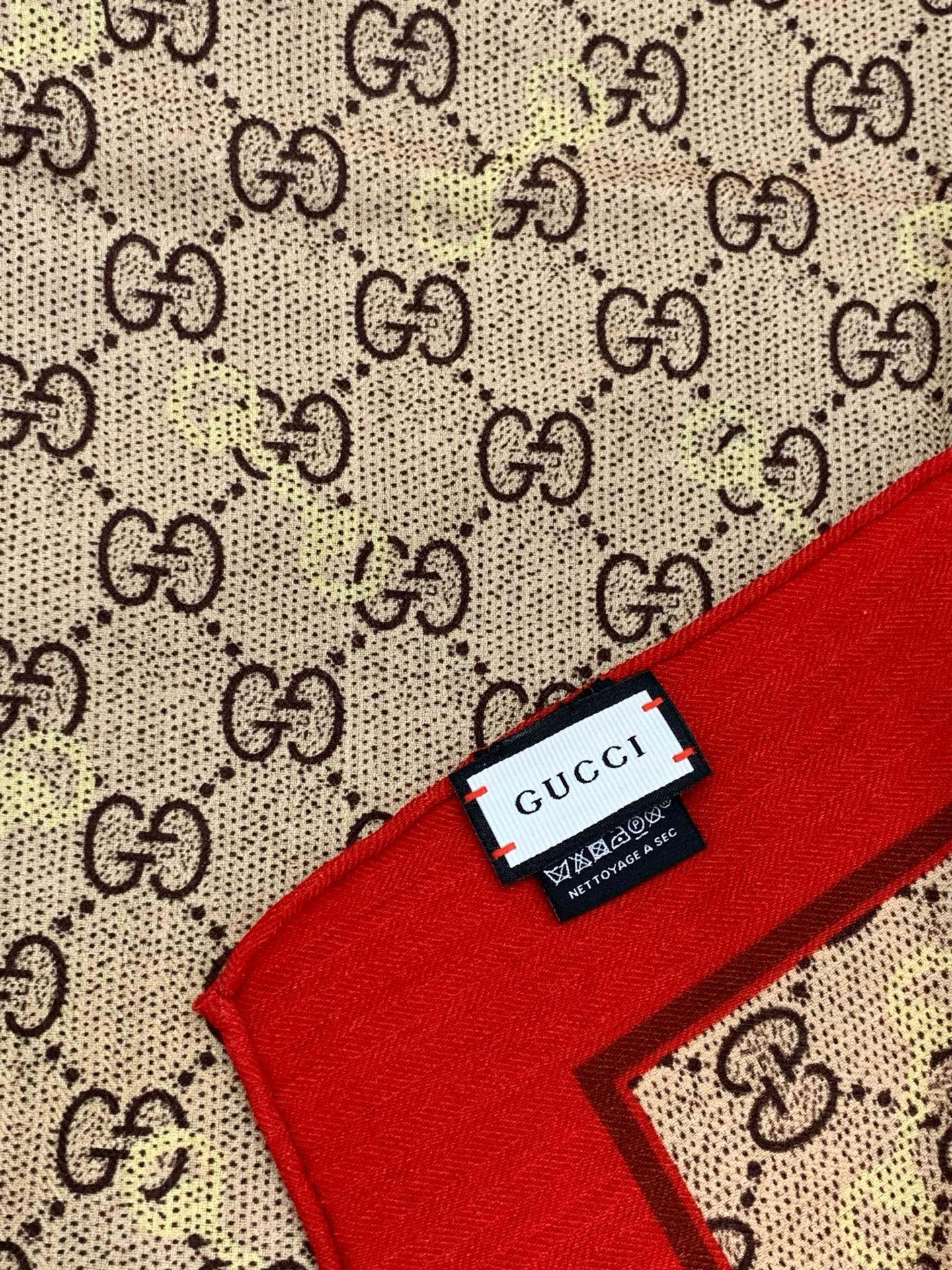 GG Classic 135CM Beige Red Cashmere 287699