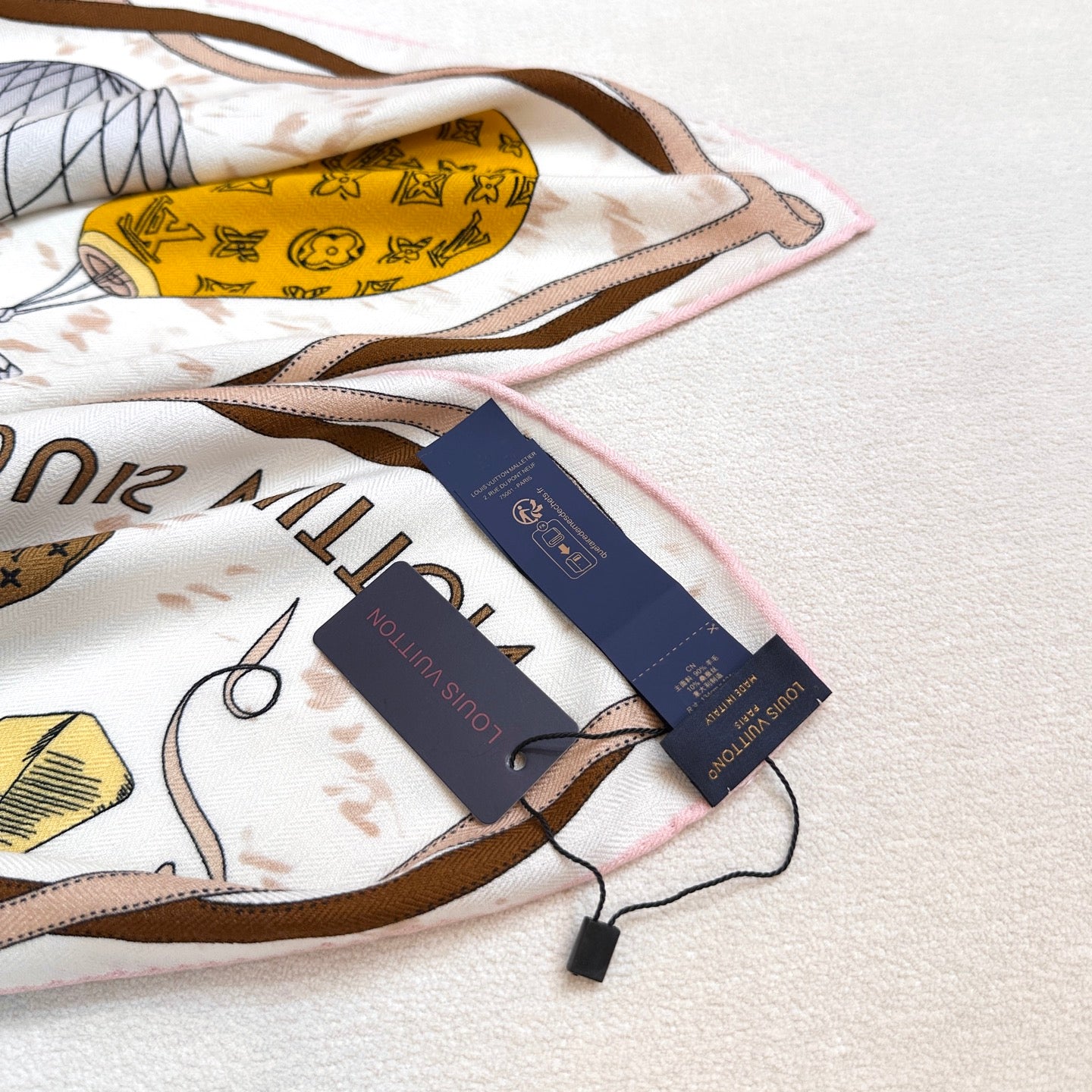 LV urkish Hot Air Balloon Scarf 140cm Yellow Colorful Cashmere 971101