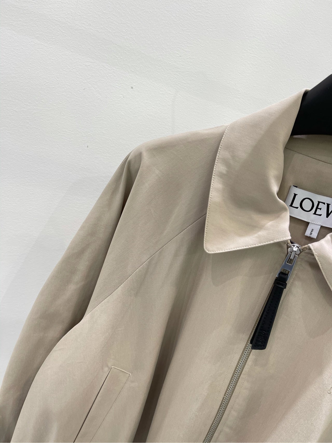 Loewe 2025 Zippered Short Trench Coat Light Khaki Cotton 217881