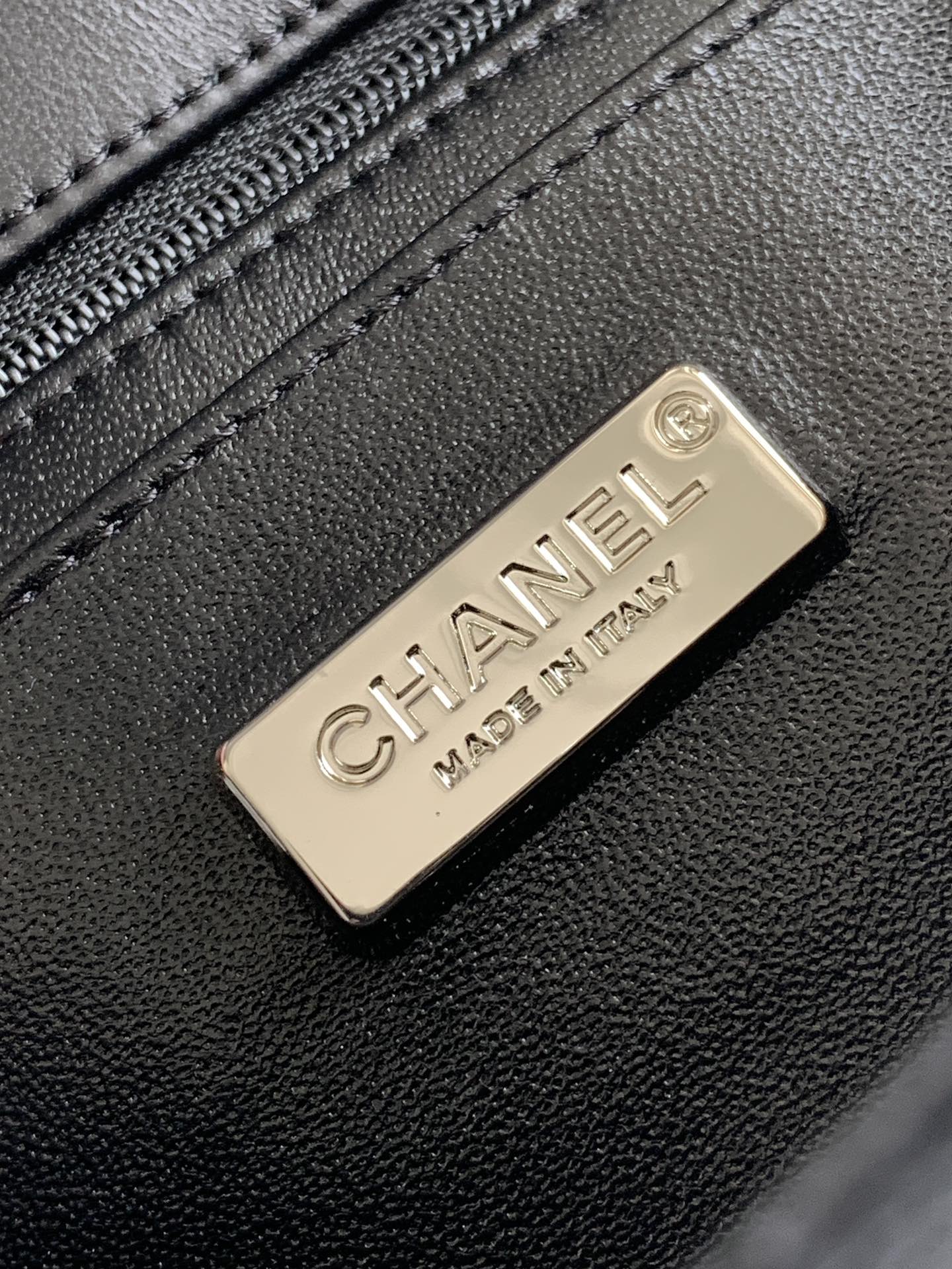 CC 24S Mini Flap Bag 20cm Stone Inlaid