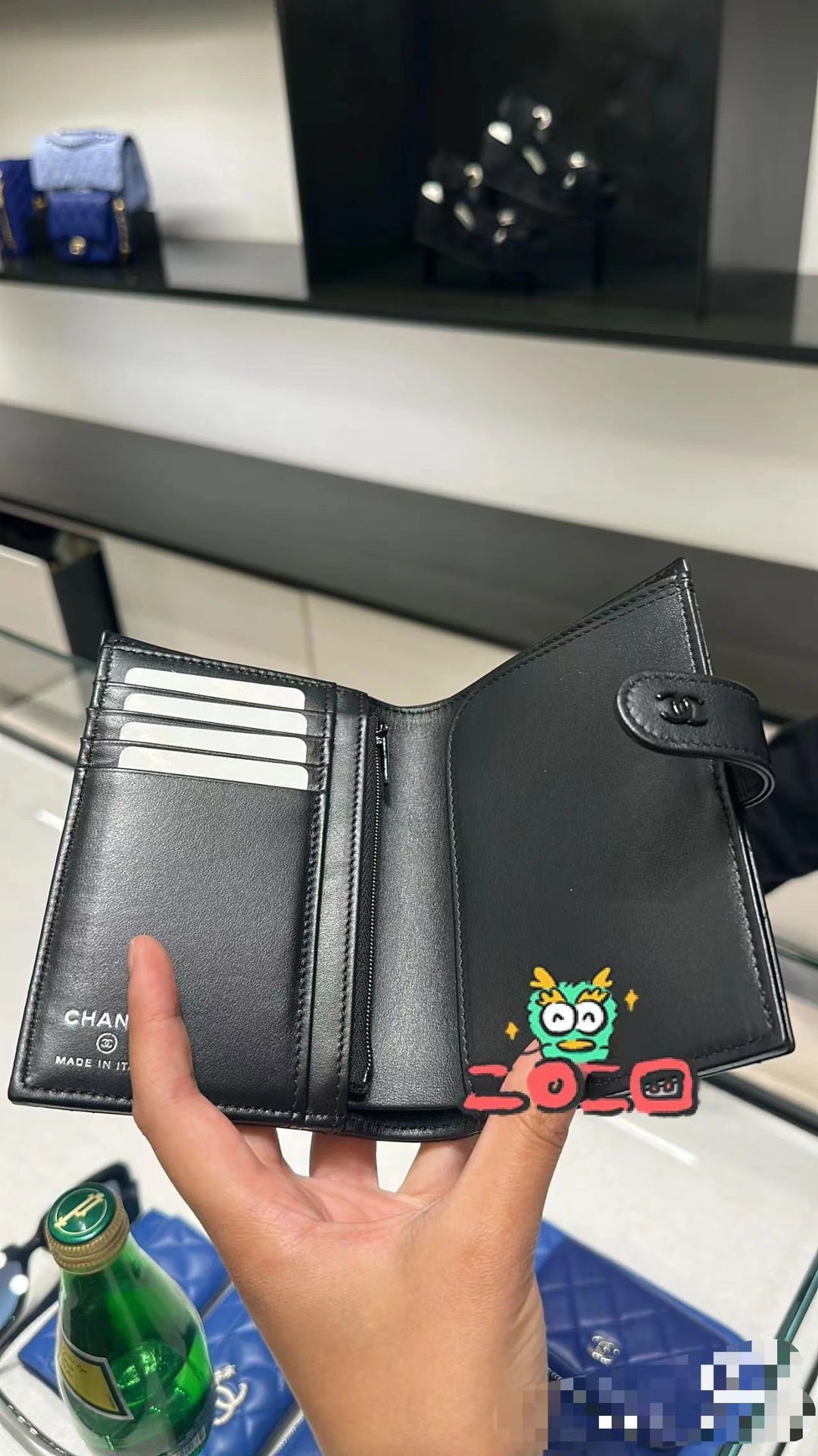 CC BIFOLD WALLET CAVIAR 14 BLACK CALFSKIN