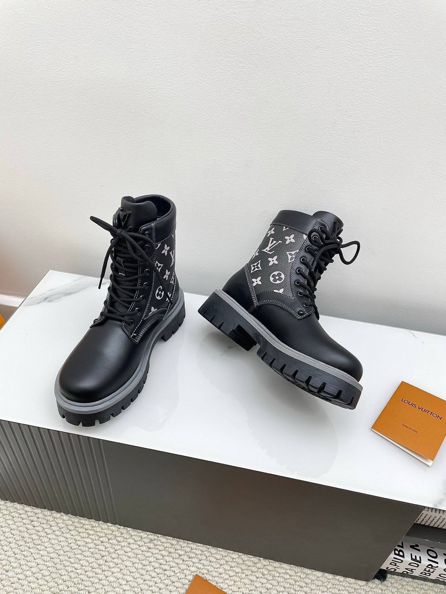 LV 25  Ankle Boots Black Monogram Cowhide 576224