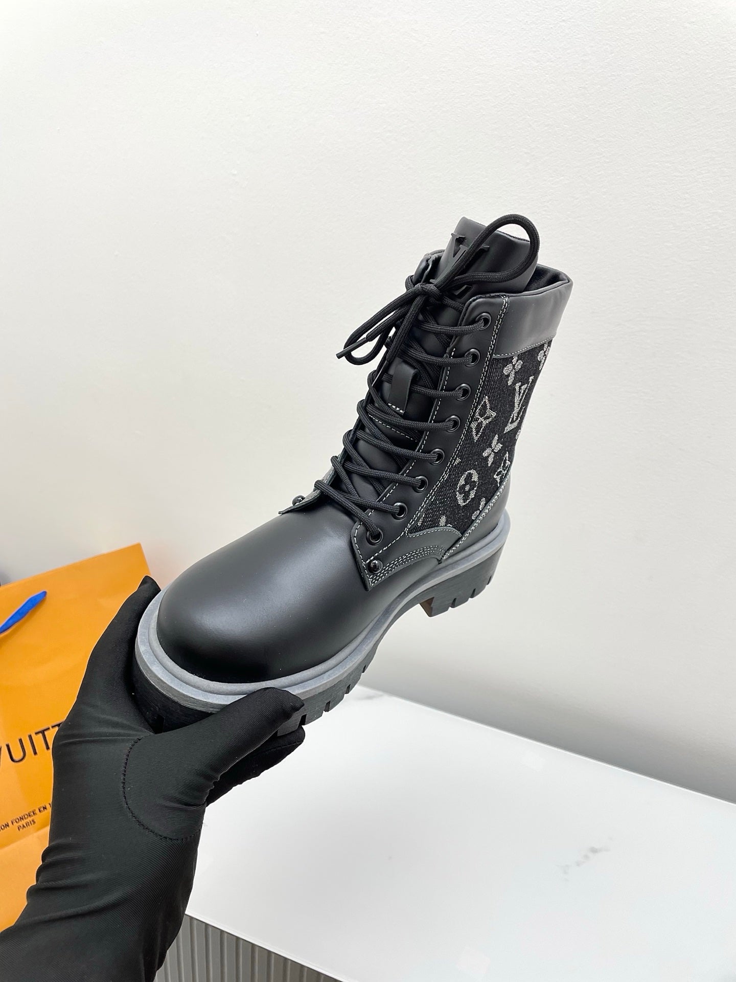 LV 25  Ankle Boots Black  Monogram Cowhide Denim 576226