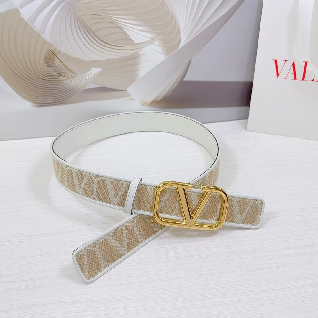 Valenti Toilde Iconographe Belt 40mm White Beige Calfskin Shiny Gold Buckle