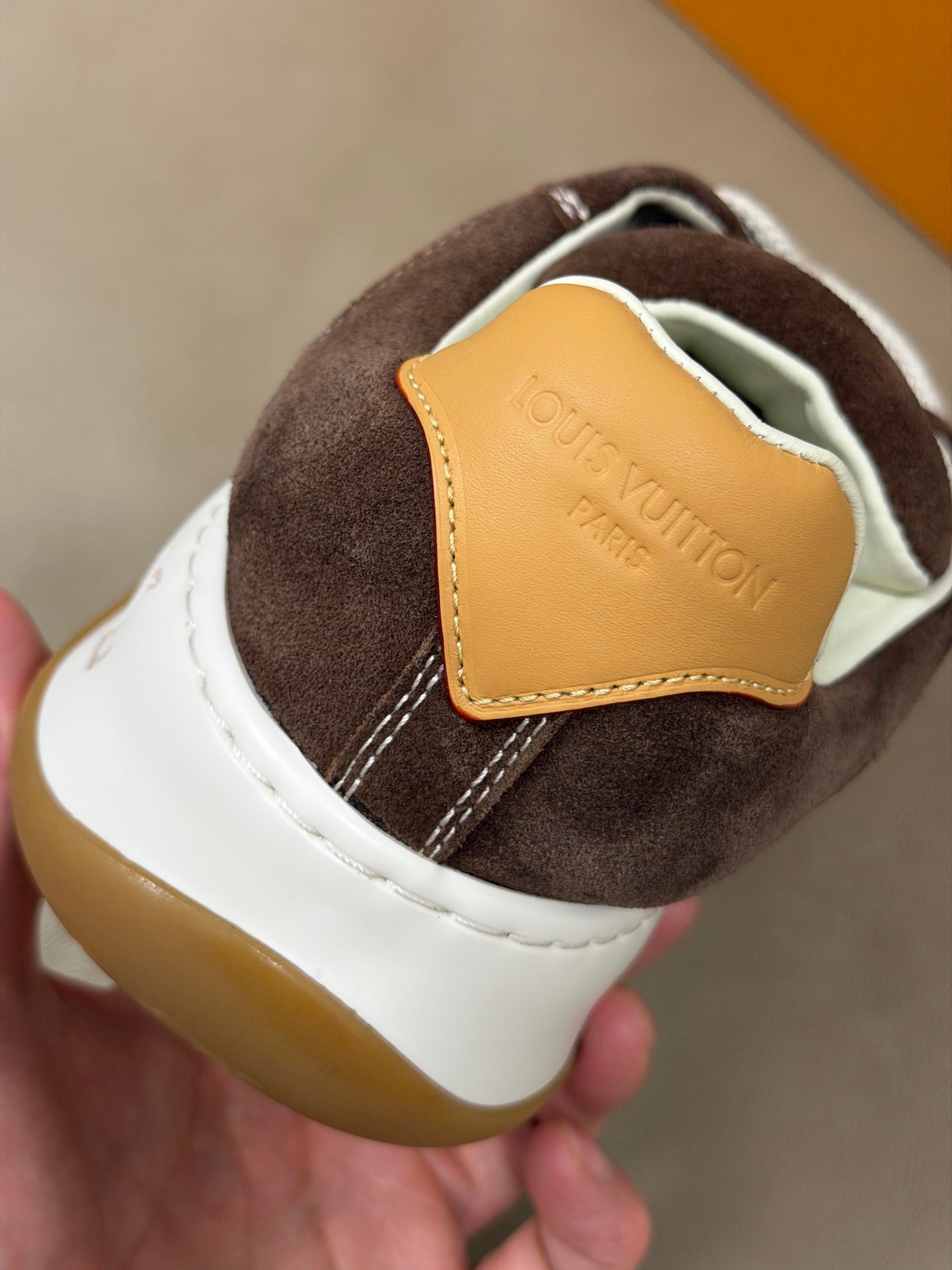 LV 25 Oversized Sneakers Brown Suede 576953