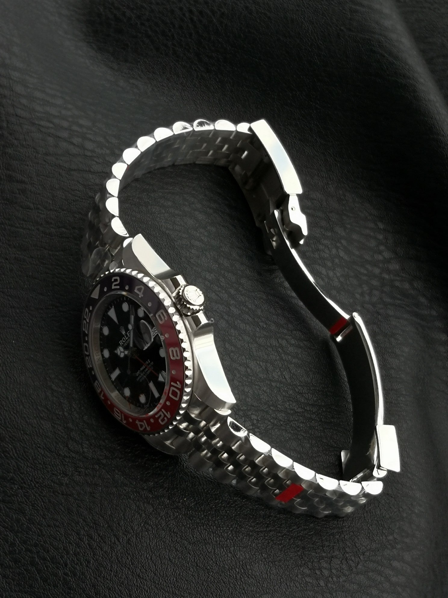 Rolex GMT Master 40mm Silver Black Dial